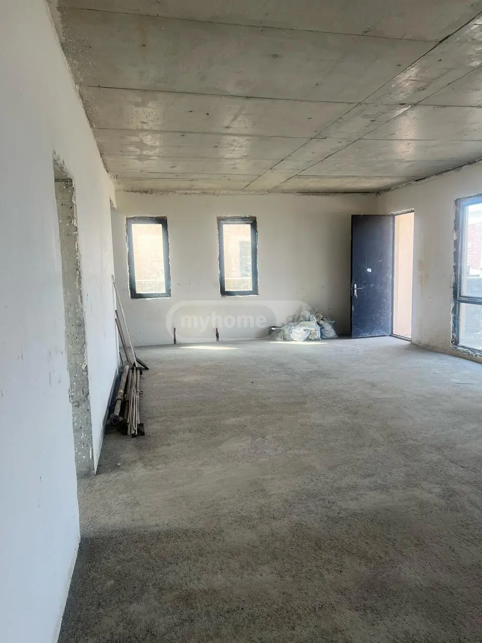 6 Room Country House For Sale view 13