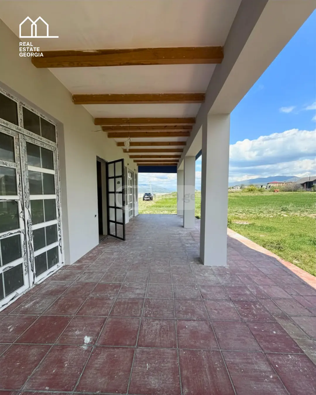 4 Room Private House For Sale view 3