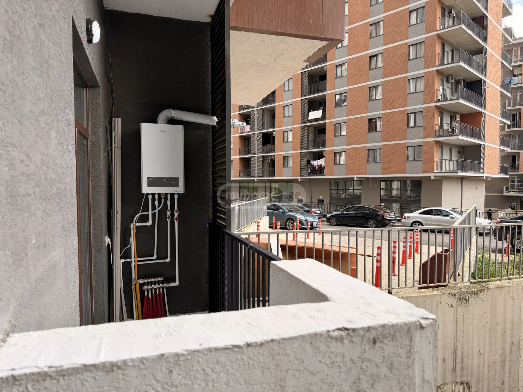 3 Room Apartment Daily Rent In Gldani view 12