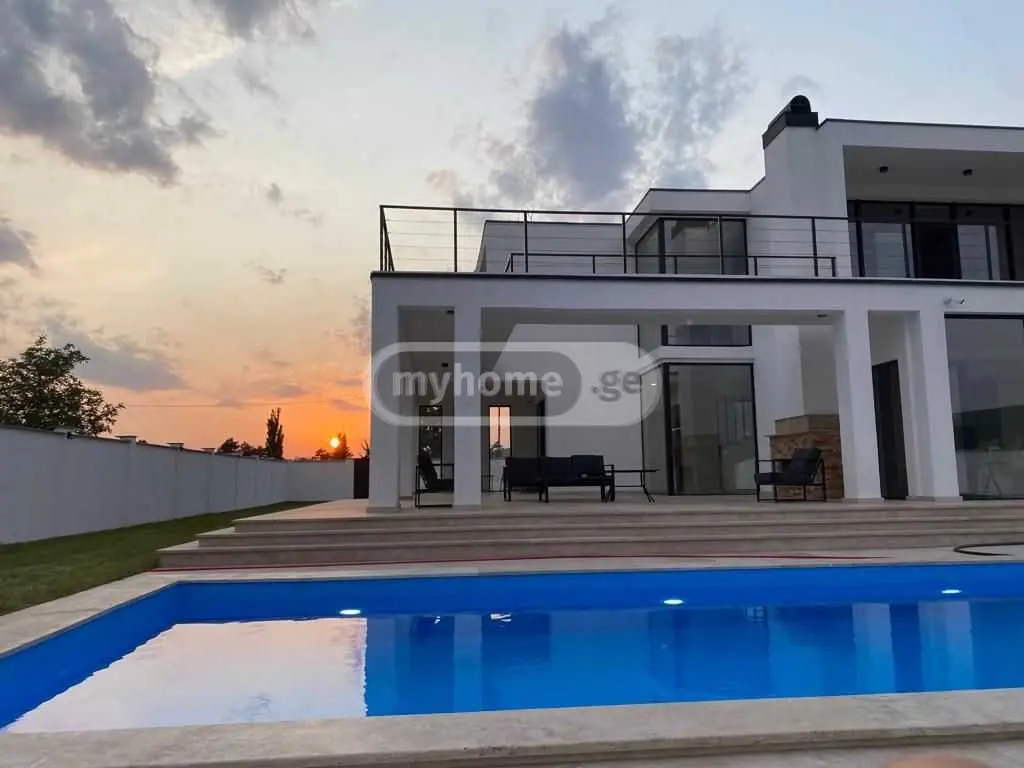 7 Room Private House For Rent In Mtskheta view 2
