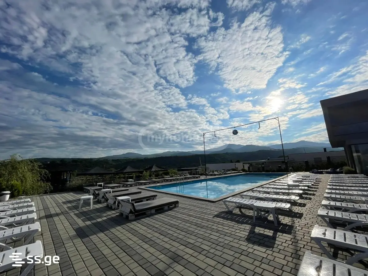 8 Room Private House For Rent In Saguramo, In Mtskheta Municipality view 5