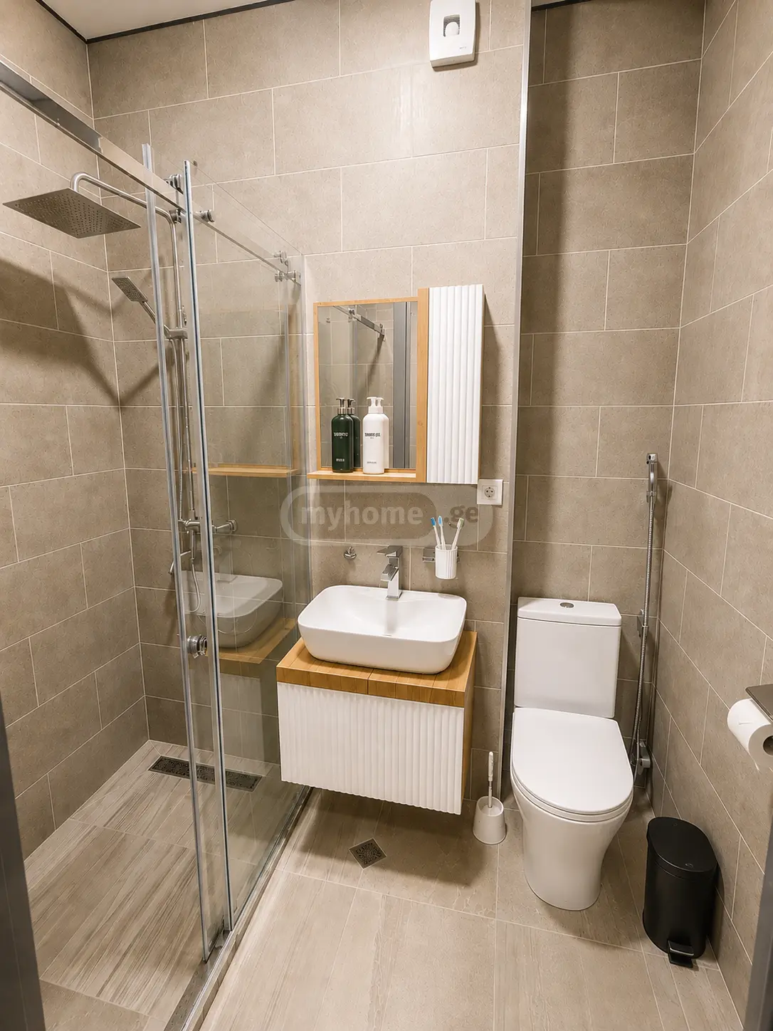 2 Room Apartment Daily Rent In Gldani view 3