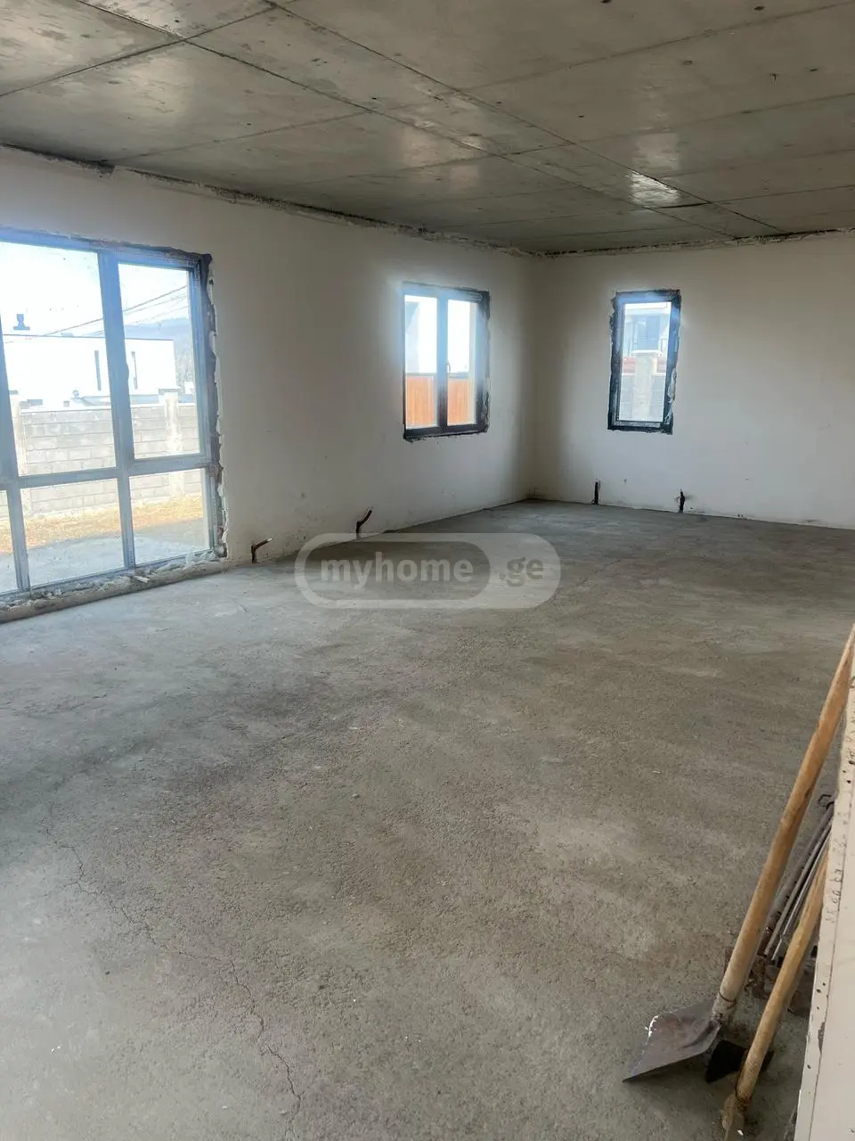 6 Room Country House For Sale view 9