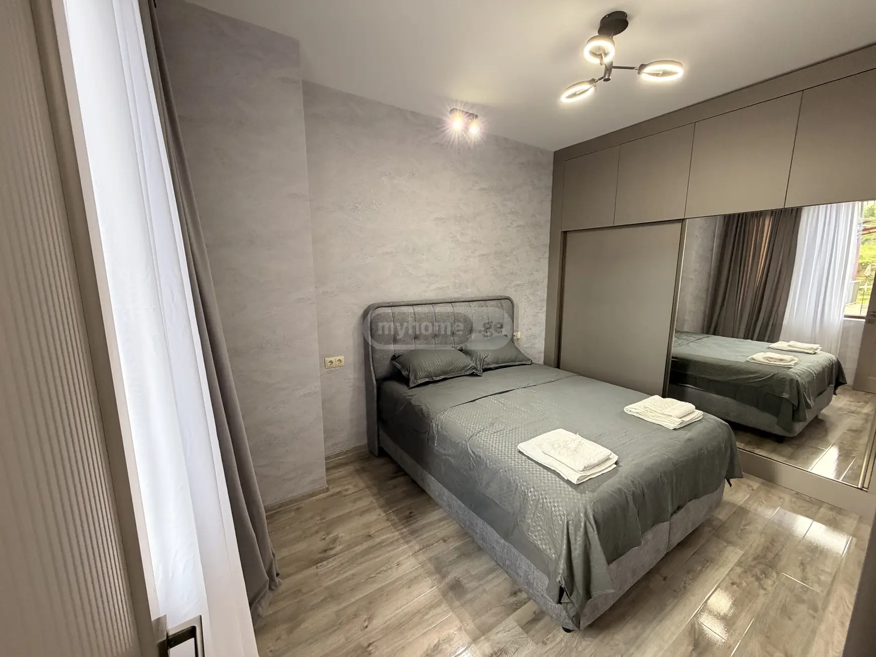 3 Room Apartment Daily Rent In Gldani view 1