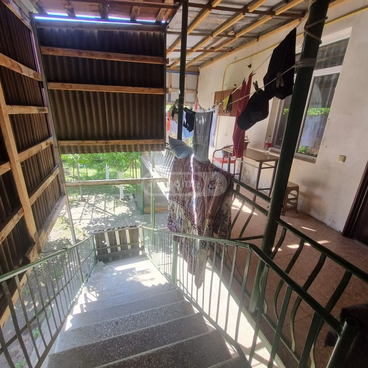 6 Room Private House For Sale view 8