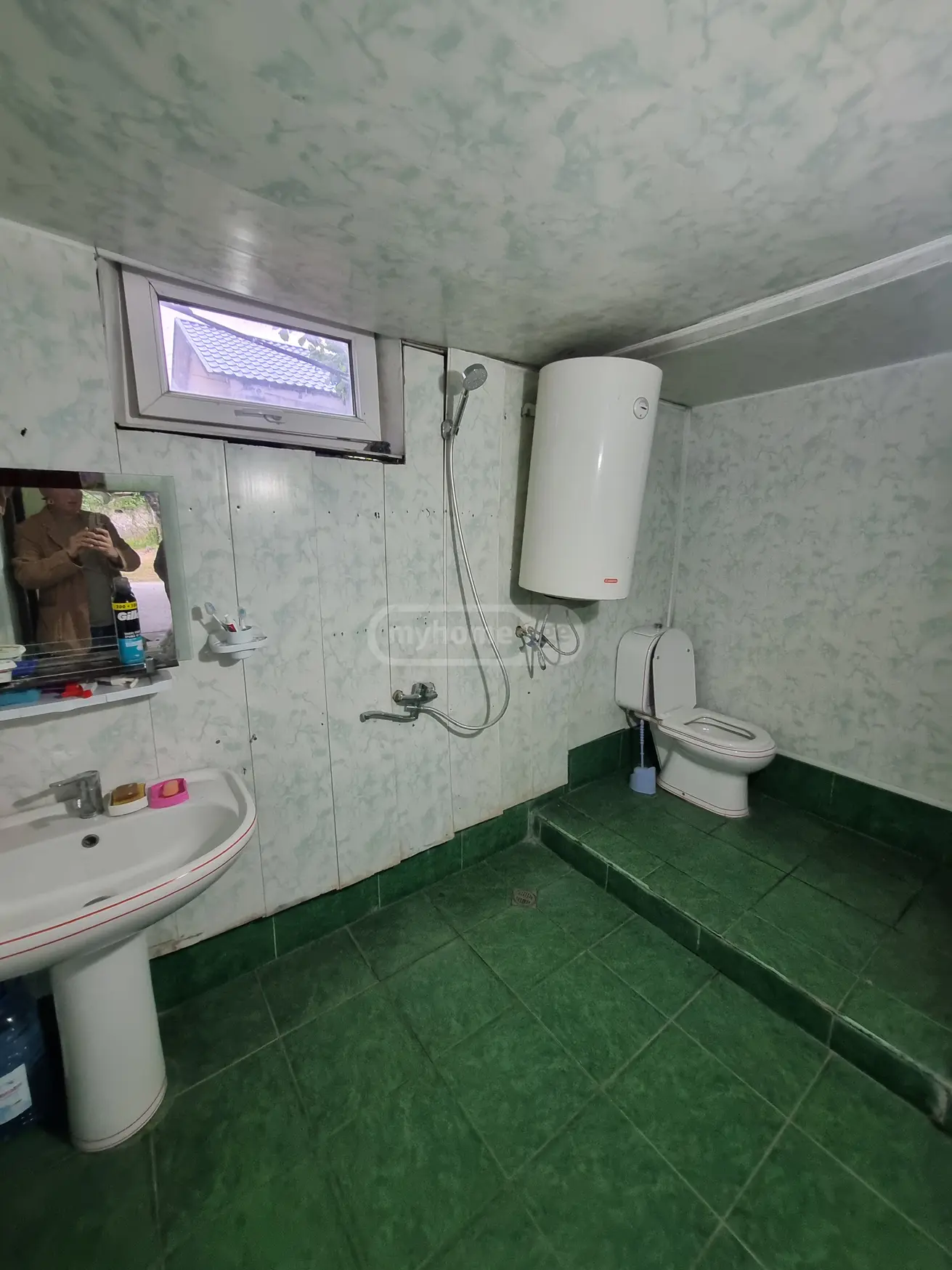 6 Room Private House For Sale view 13