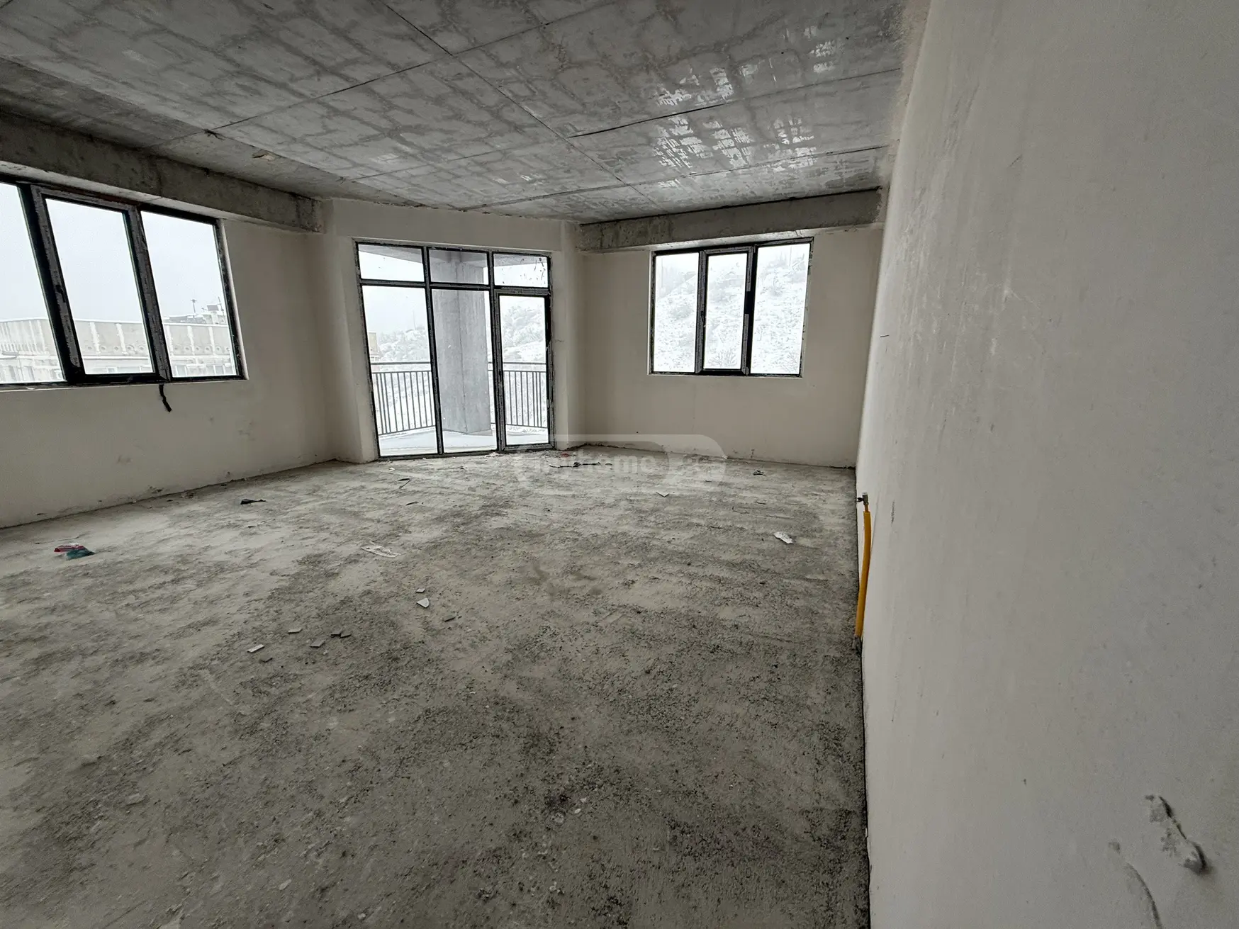 2 Room Apartment For Sale view 2