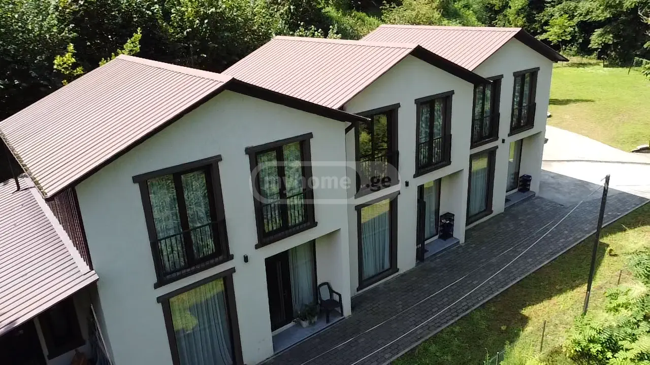3 Room Country House For Rent In Makhinjauri, In Batumi view 1