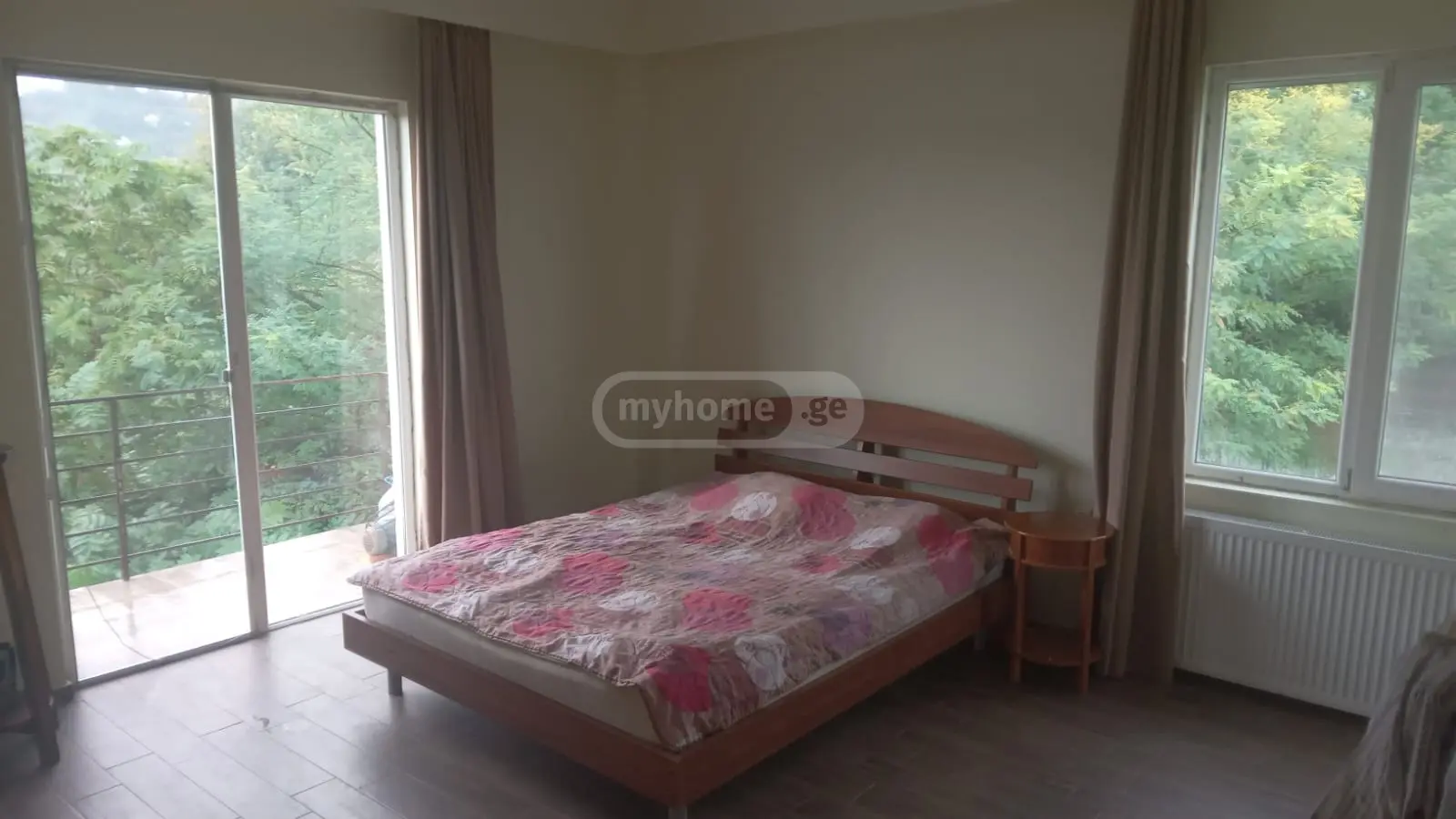 7 Room Private House For Sale view 5