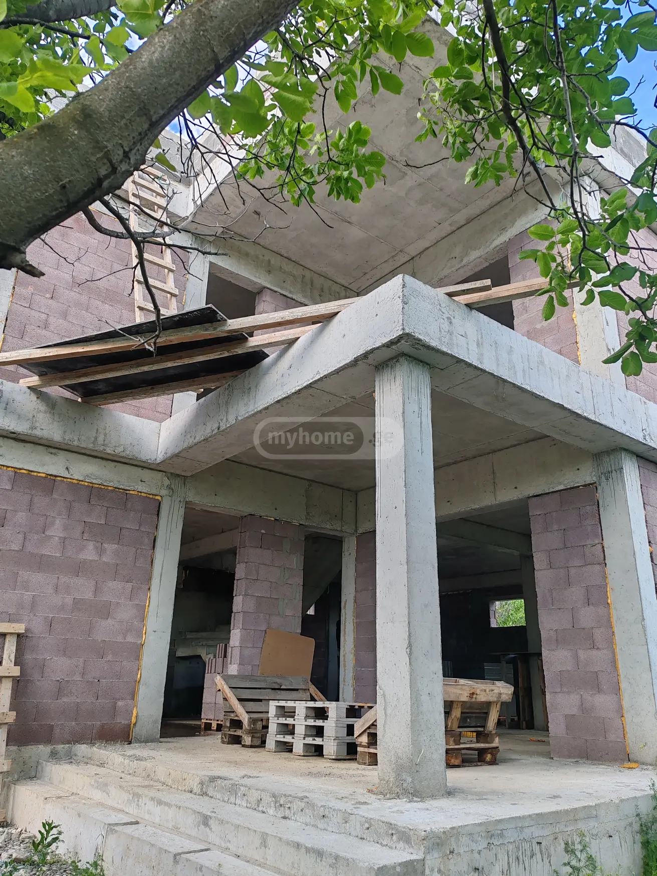 7 Room Private House For Sale view 8
