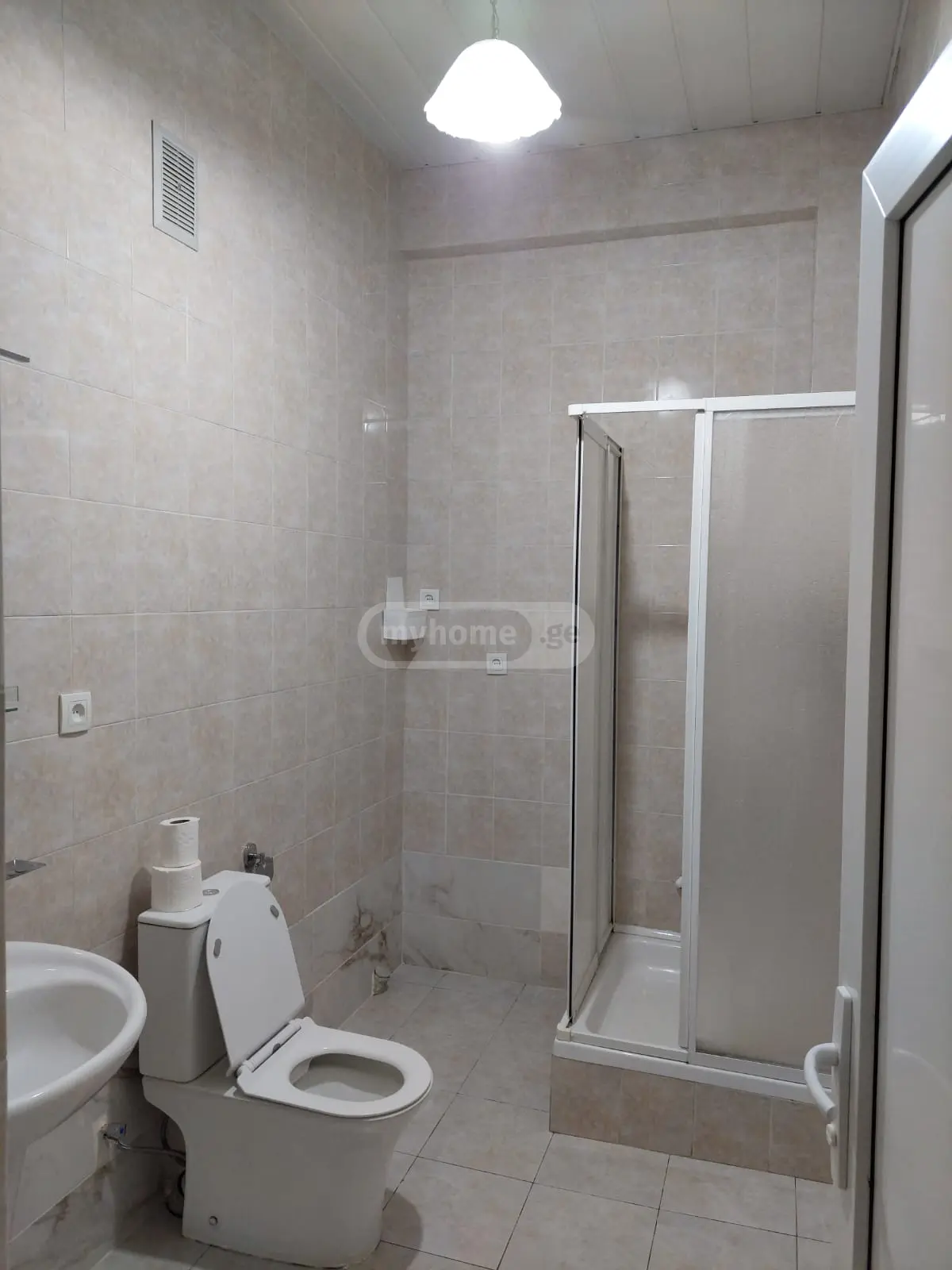 Office Commercial Area For Rent In Vera view 9