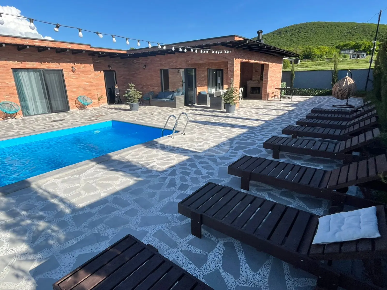 4 Room Country House Daily Rent In Bazaleti, In Dusheti Municipality view 2