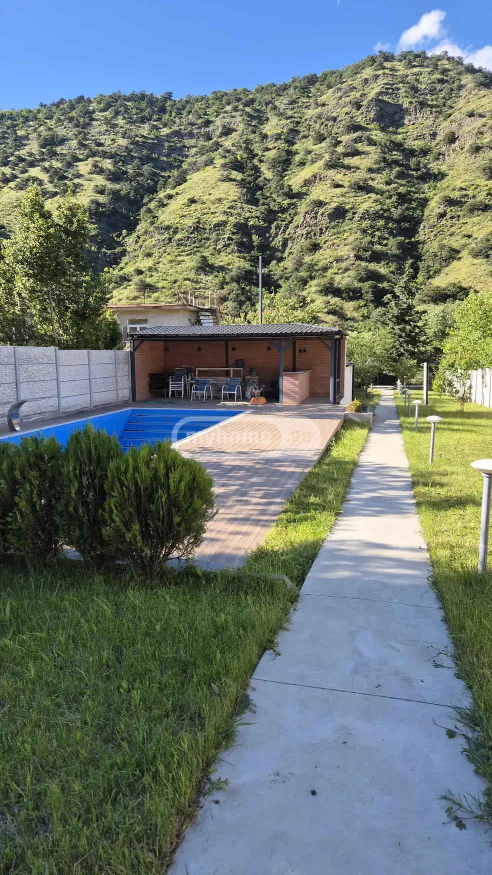 6 Room Private House For Rent In Mtskheta view 2