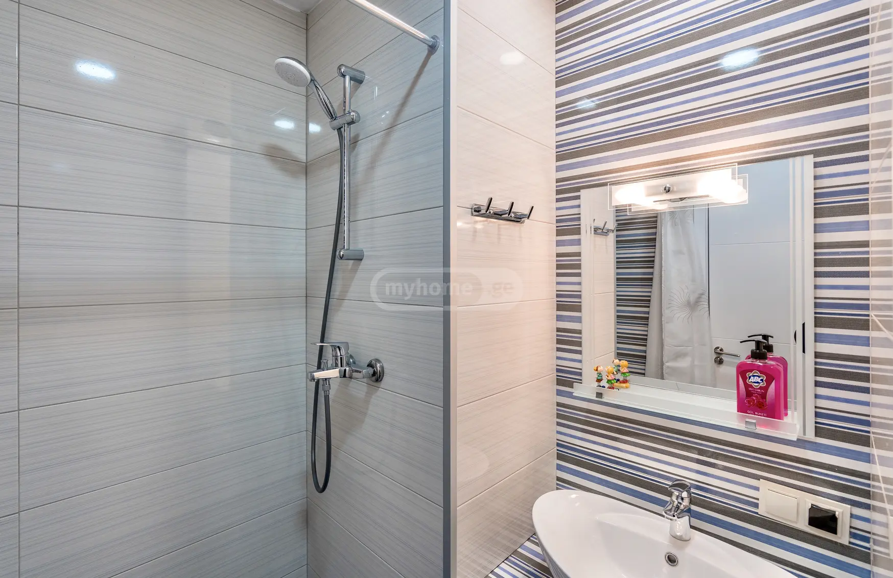 1 Room Apartment Daily Rent In Gudauri view 9