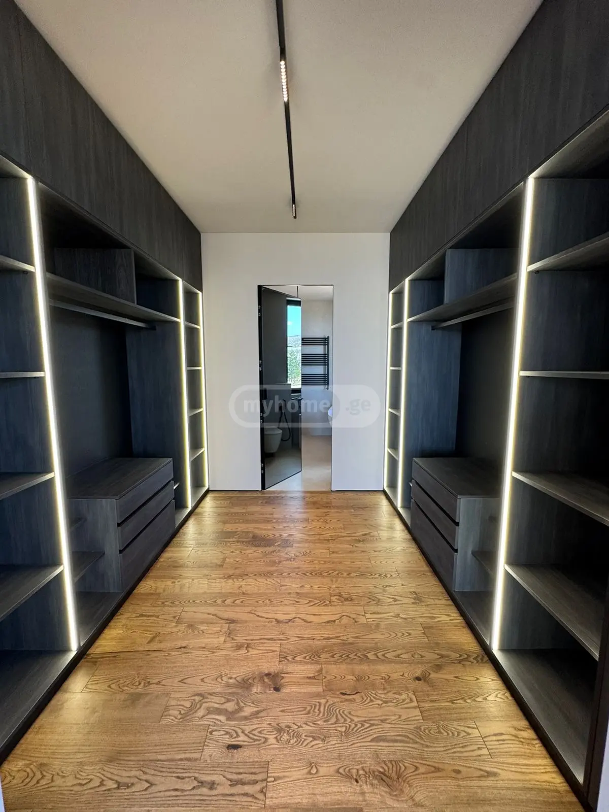 6 Room Apartment For Rent In Lis, In Mtskheta Municipality view 4