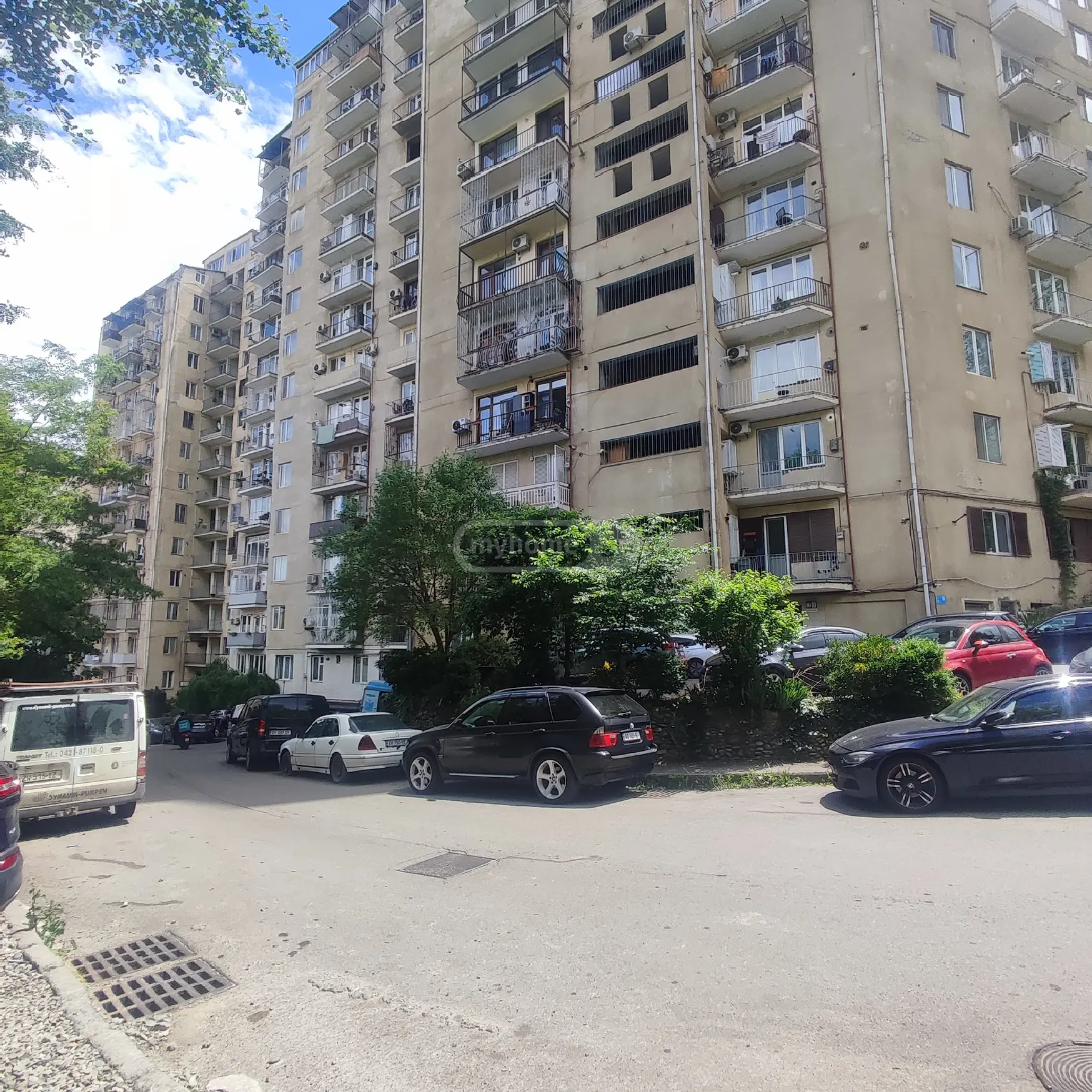 Non-Agricultural Plot For Sale In Vake view 3