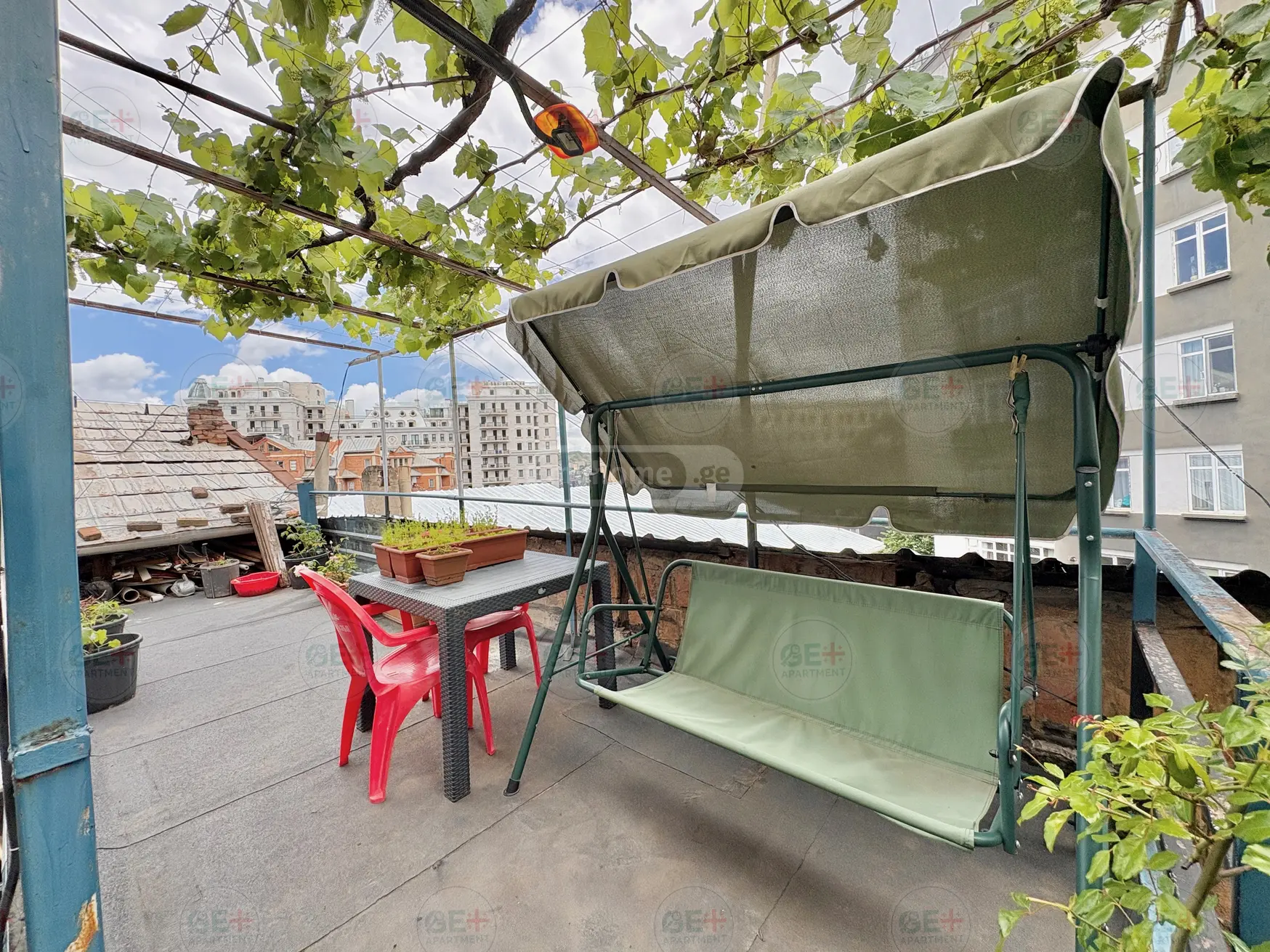 3 Room Private House For Sale view 5