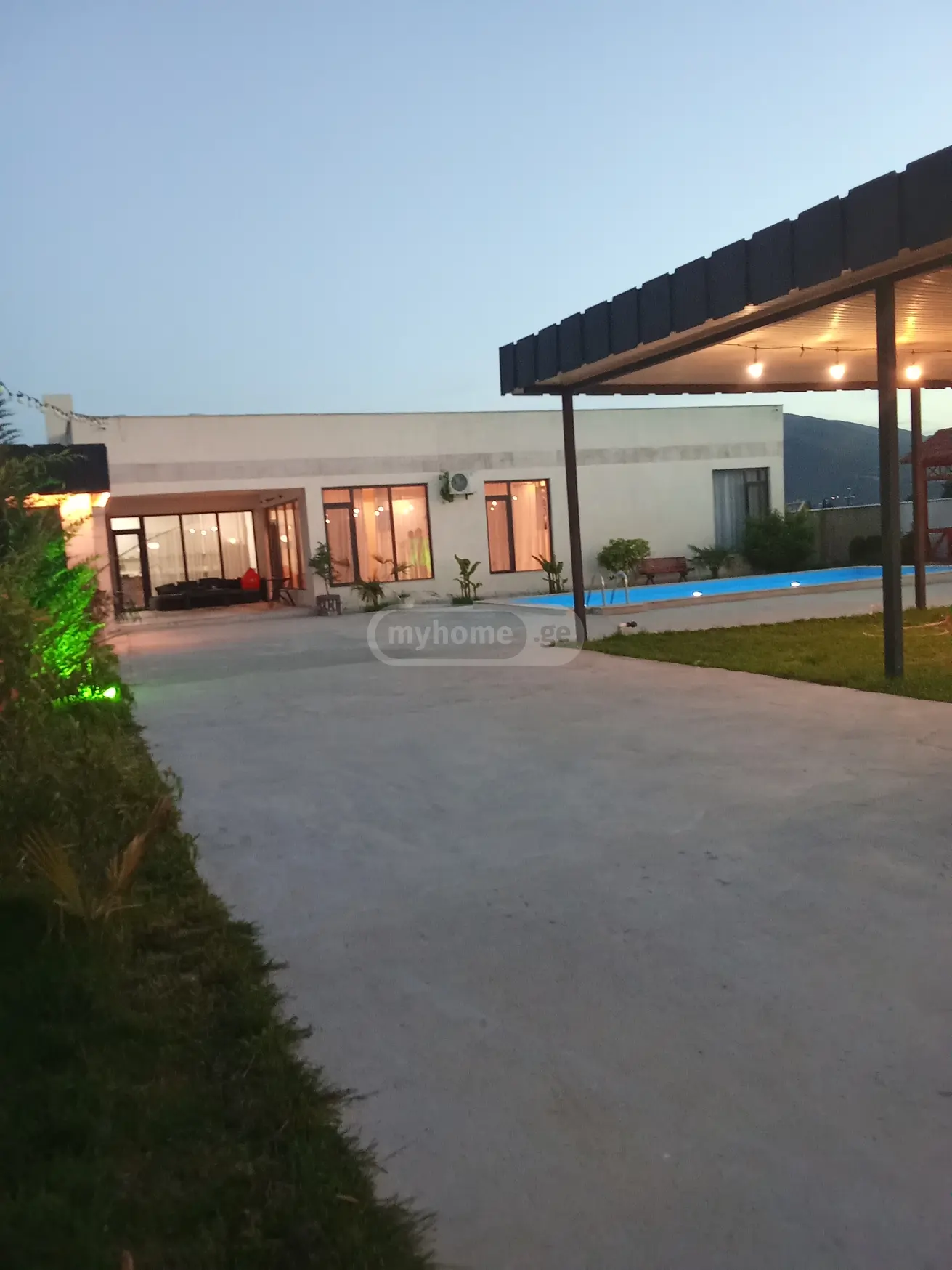 6 Room Private House Daily Rent In Saguramo, In Mtskheta Municipality view 3