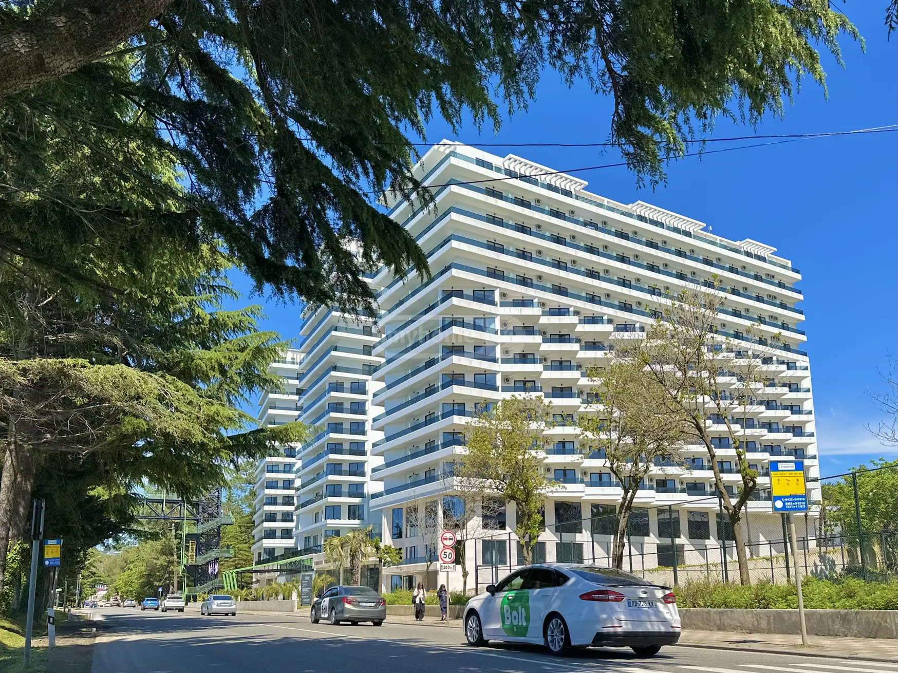 2 Room Apartment For Sale view 2