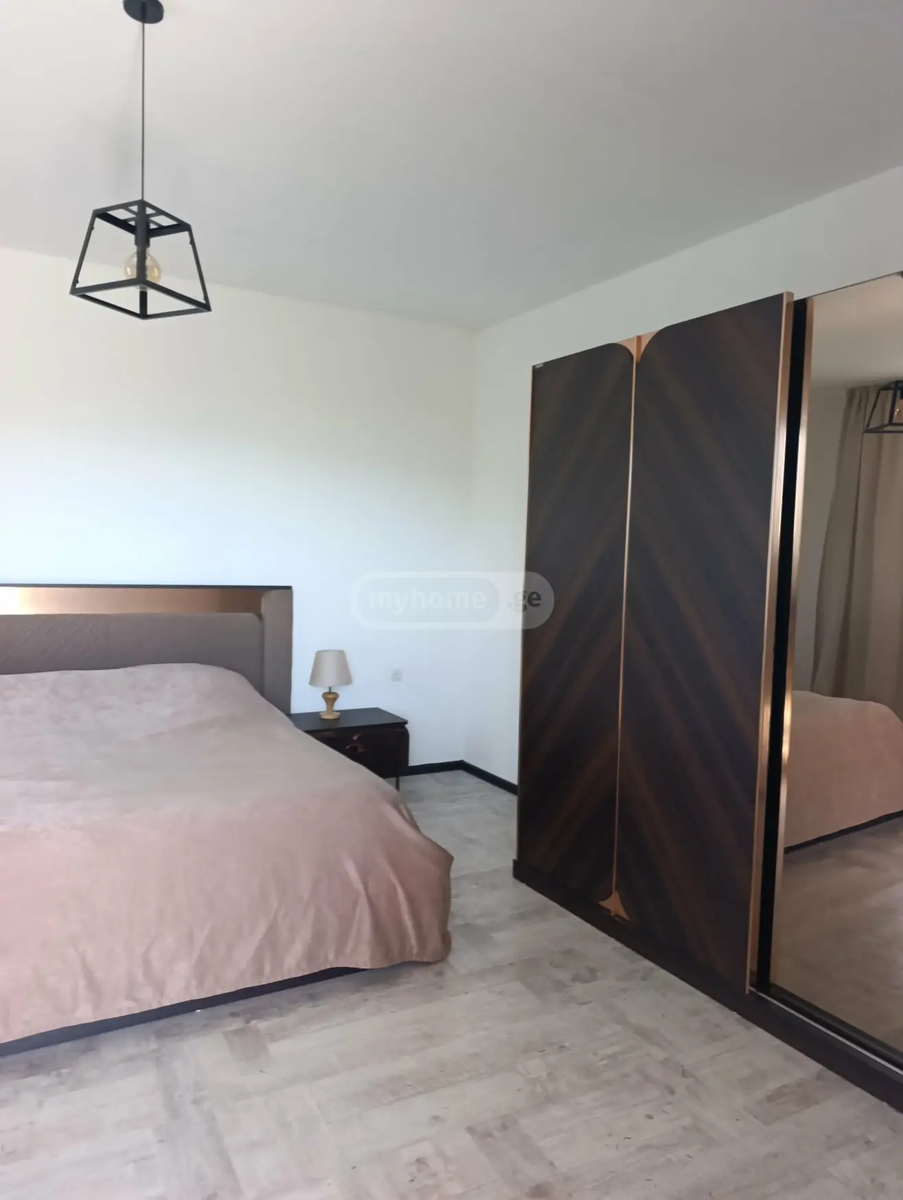 4 Room Private House For Sale view 11