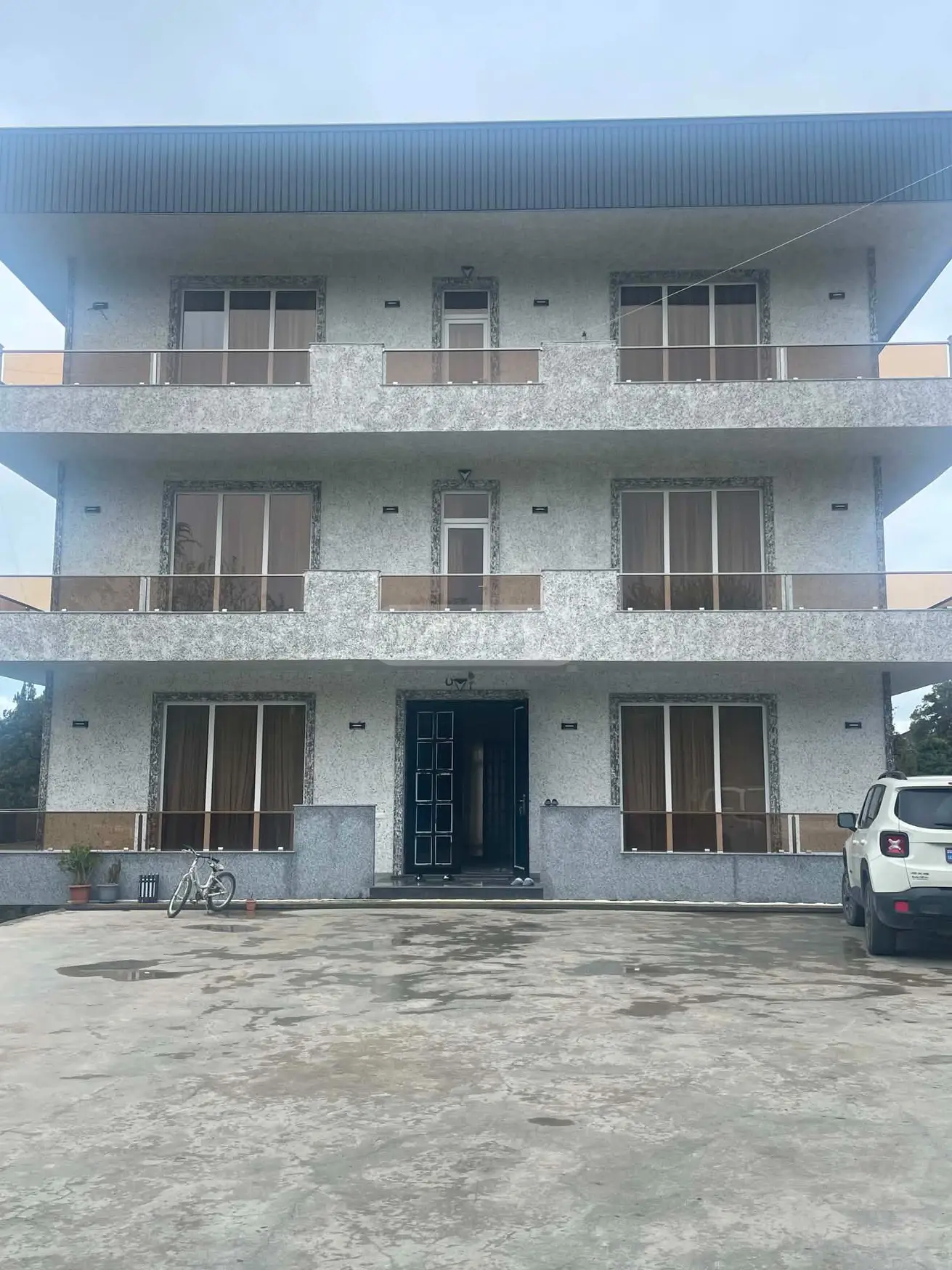 10+ Room Private House Daily Rent In Makhinjauri, In Batumi view 1