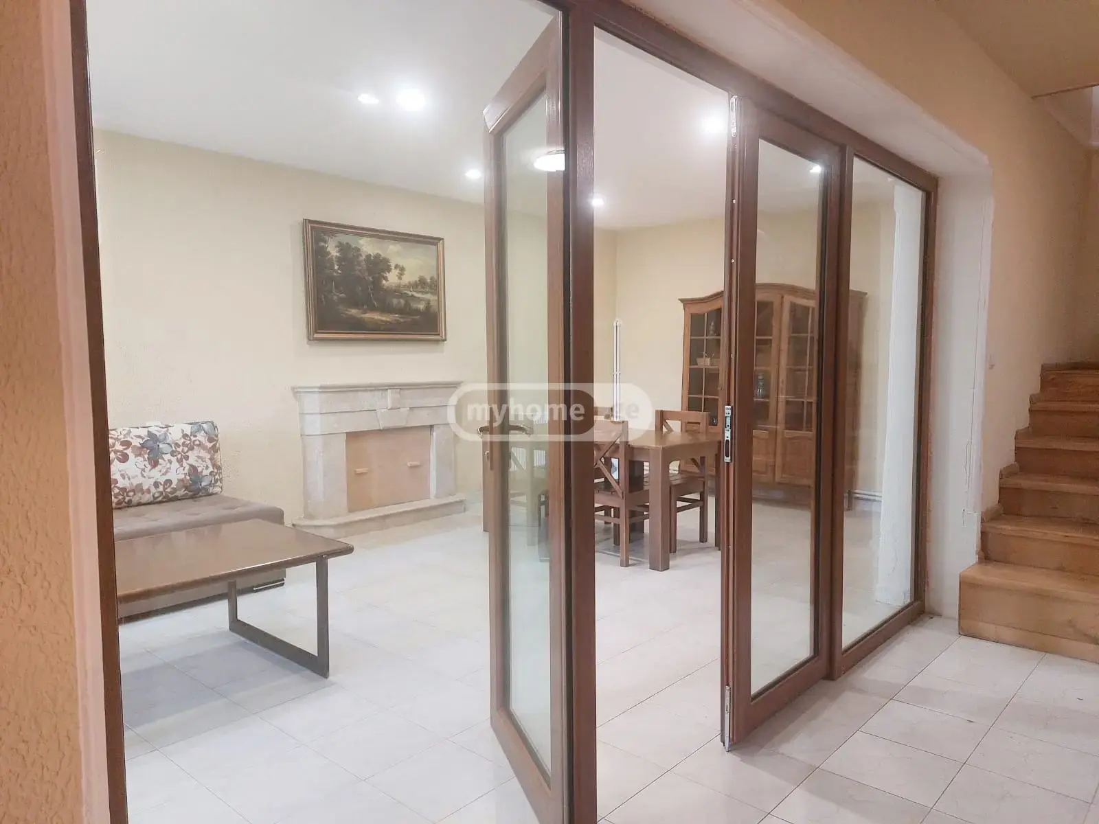 7 Room Private House For Sale view 2
