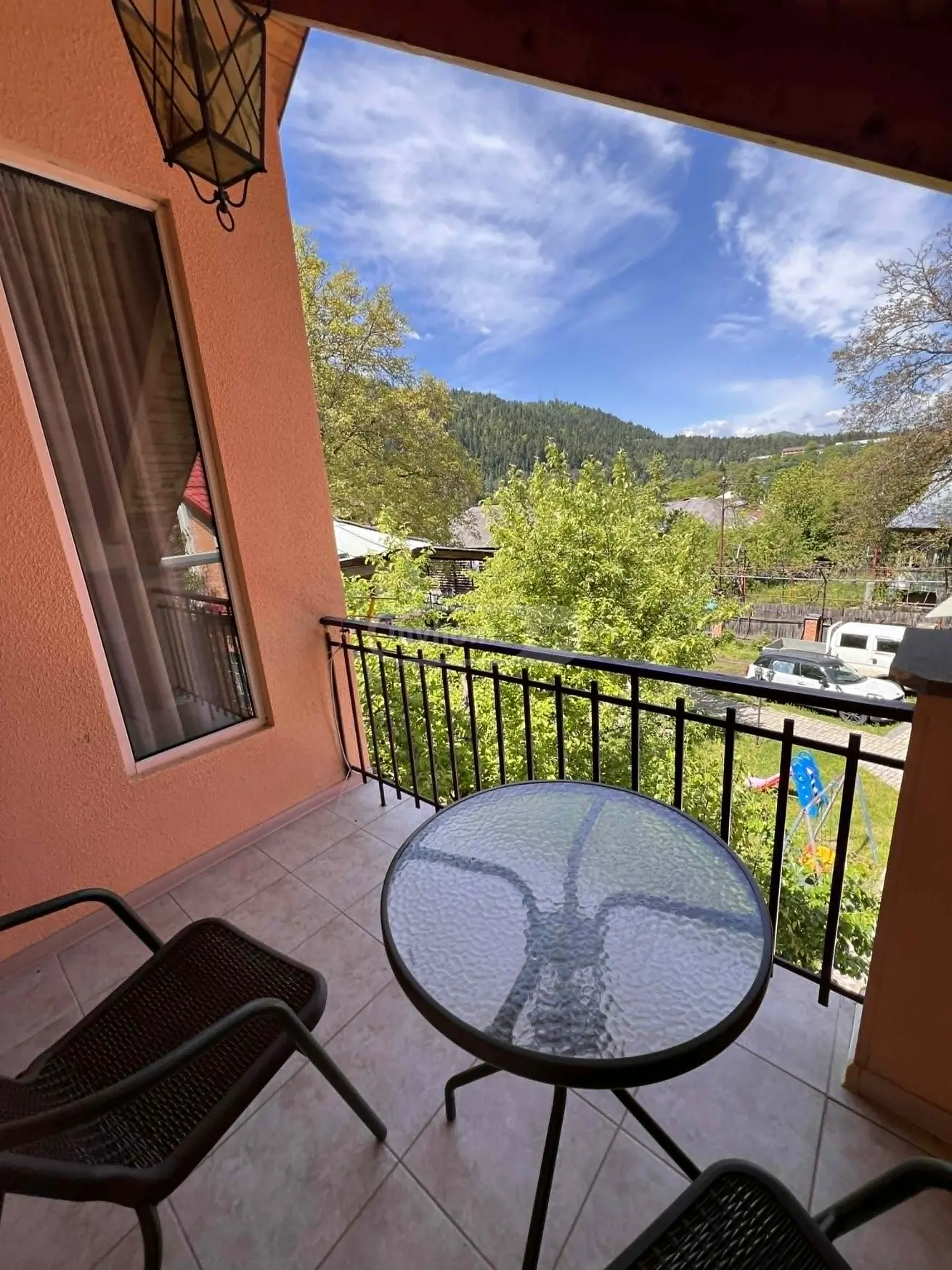 7 Room Private House For Sale view 2