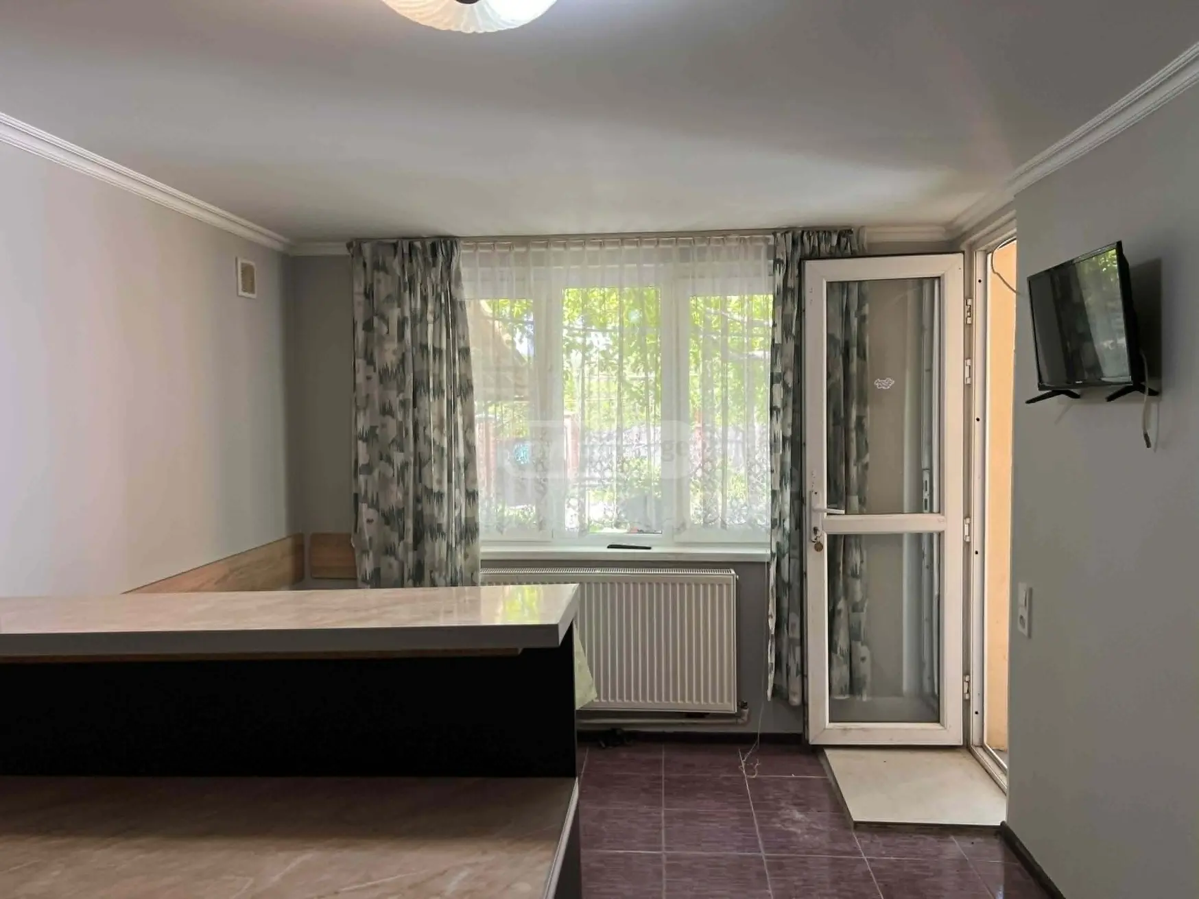 7 Room Private House For Sale view 12