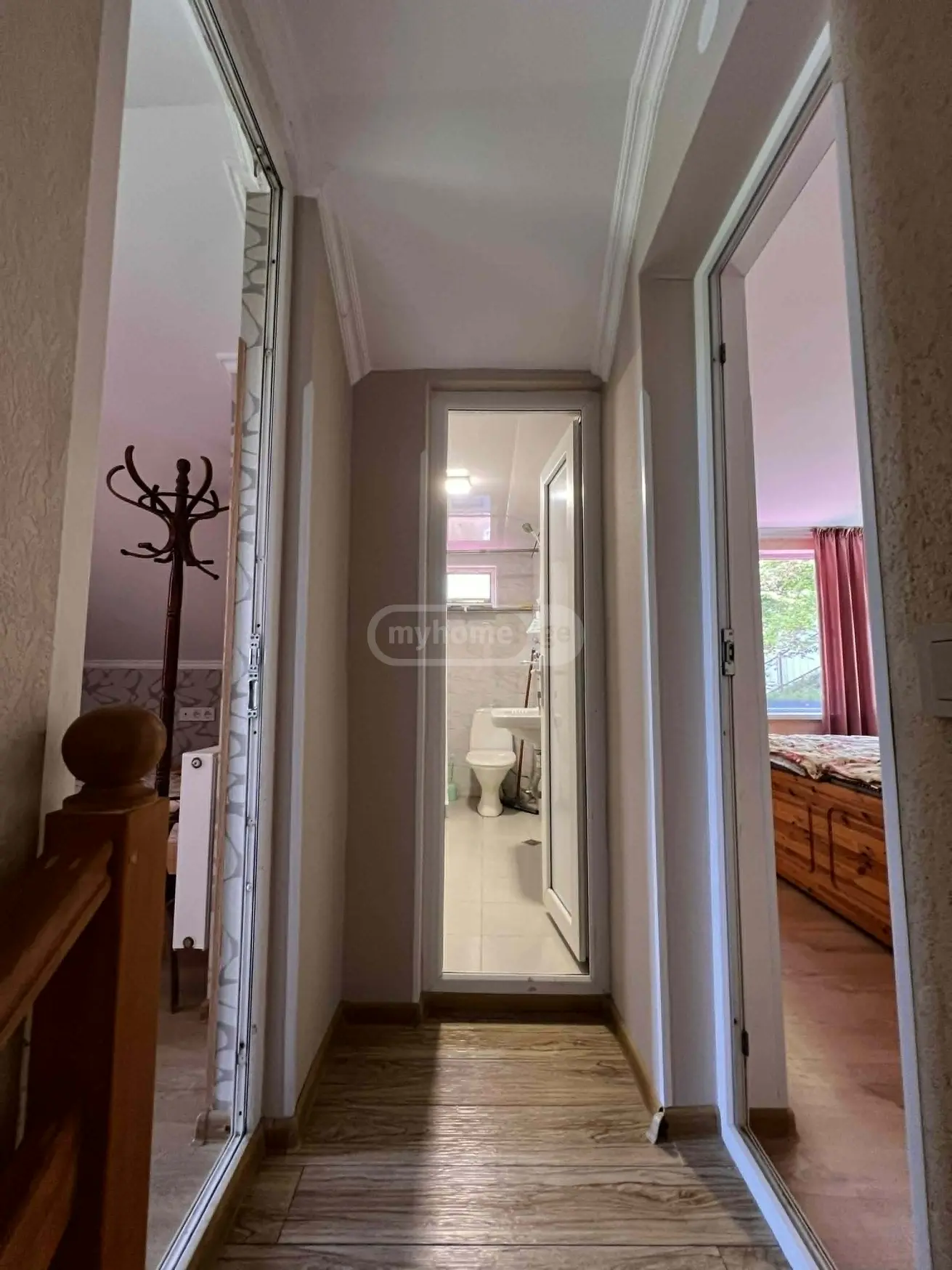 7 Room Private House For Sale view 14