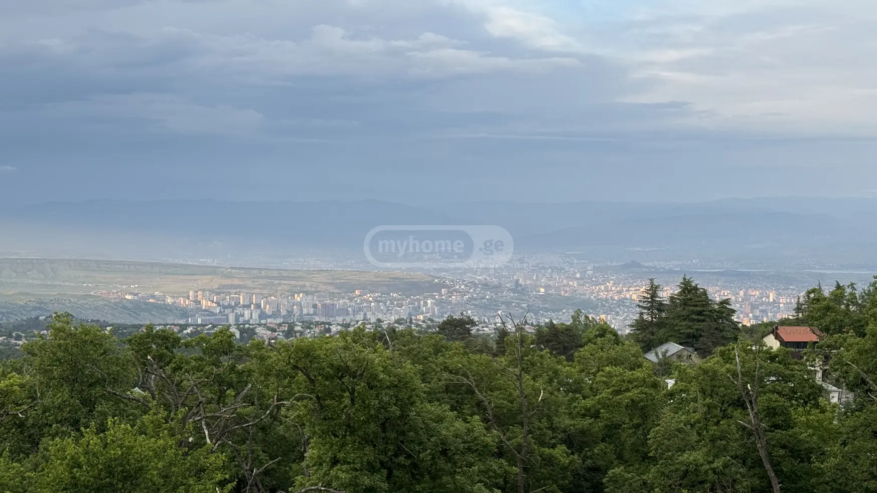 6 Room Country House For Sale view 1