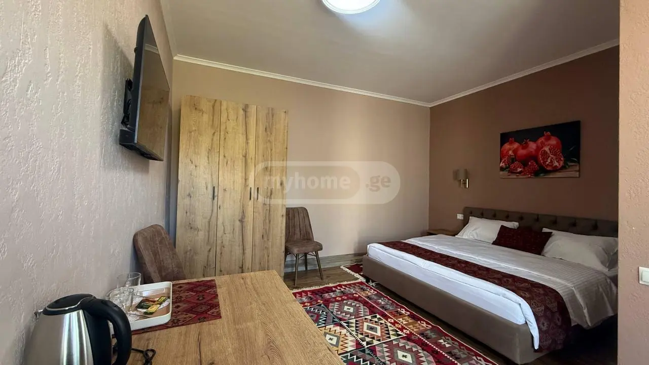 10+ Room Hotel For Rent In Isani view 10