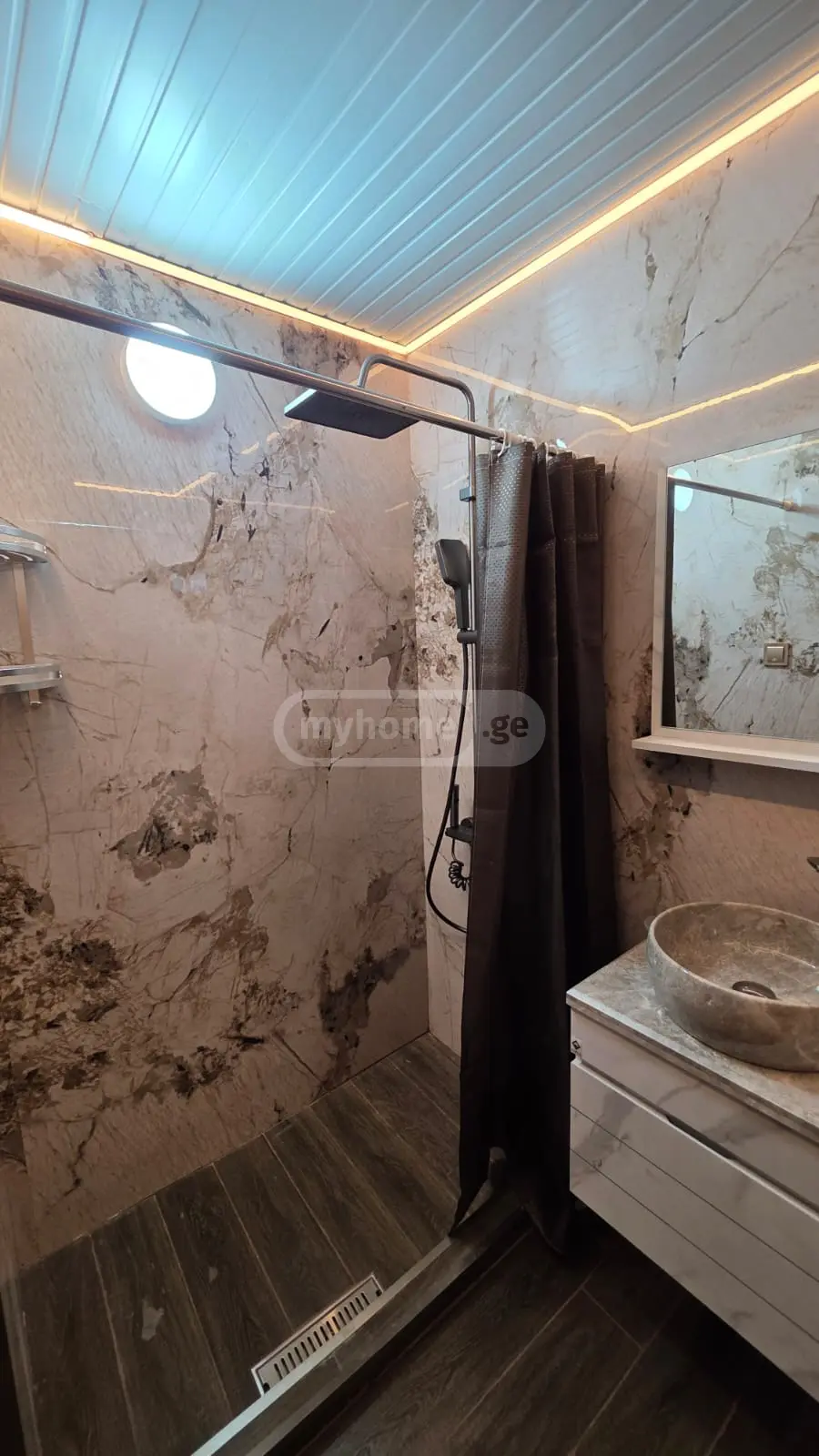 7 Room Private House Daily Rent In Grigoleti, In Lanchkhuti Municipality view 9