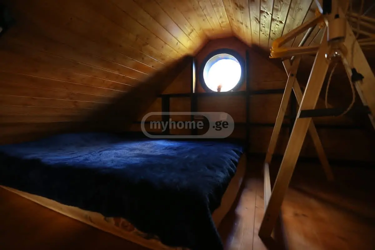 2 Room Private House For Sale view 12