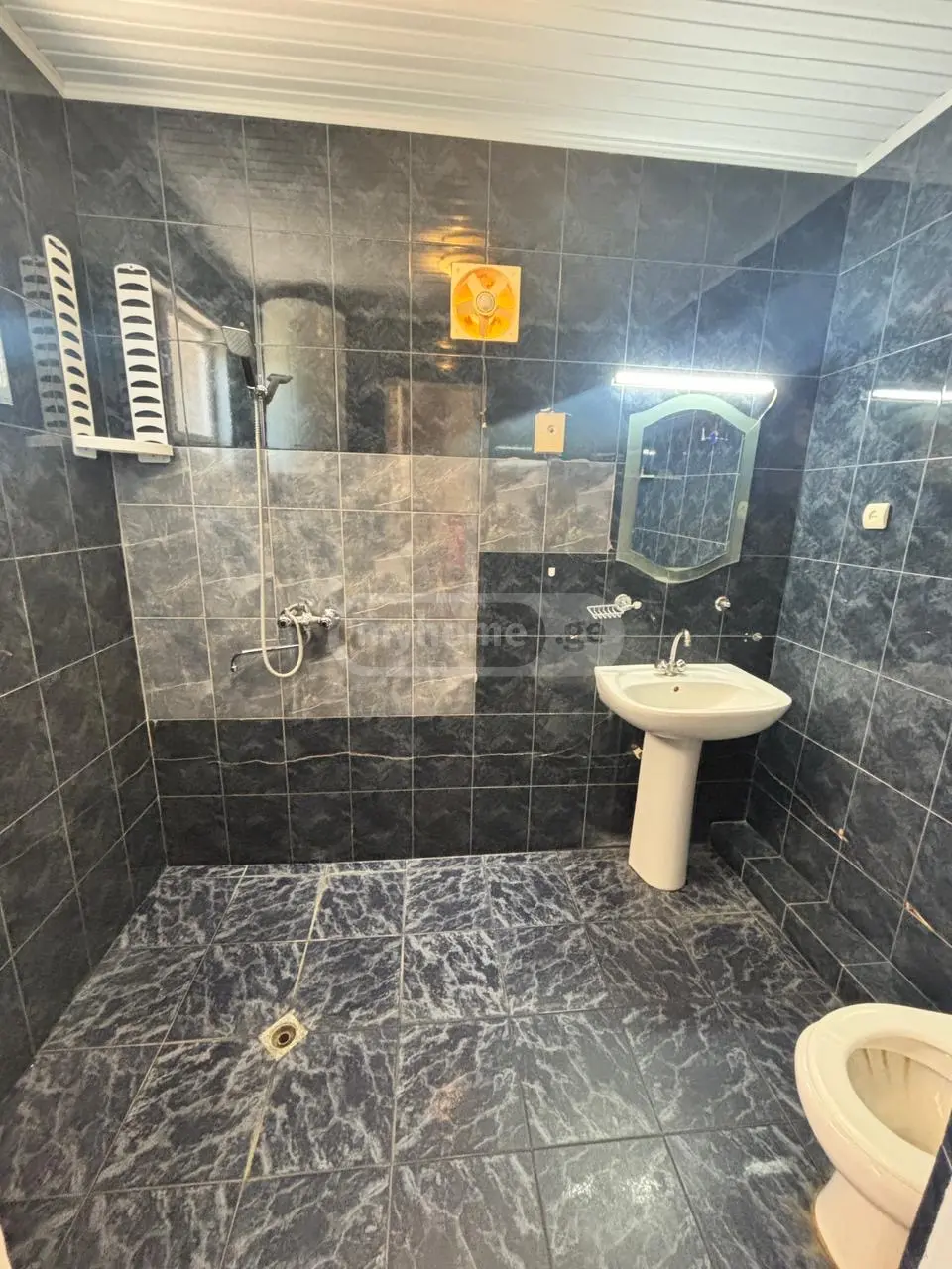 7 Room Private House For Rent In Foti view 8