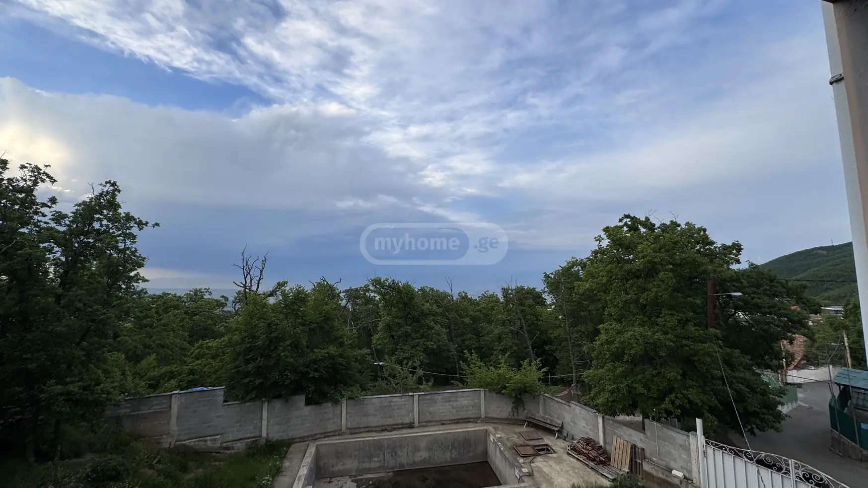 6 Room Country House For Sale view 4