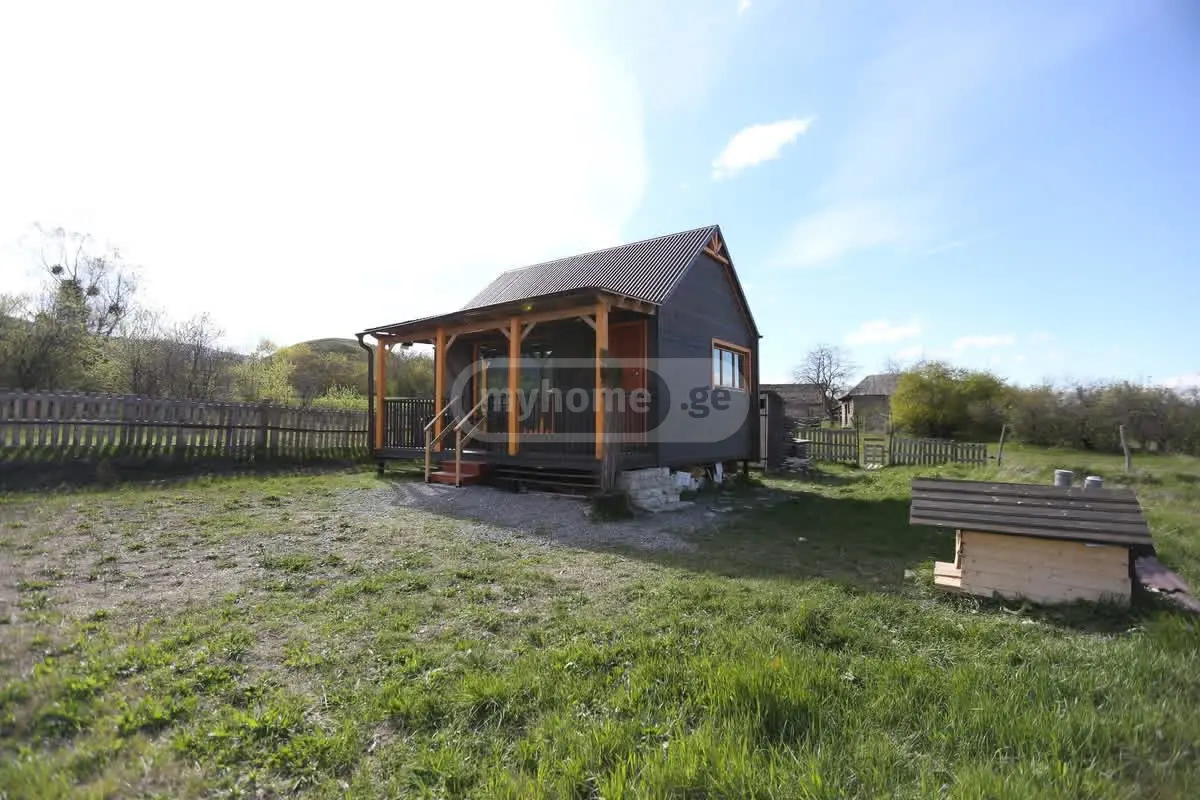 2 Room Private House For Sale view 4