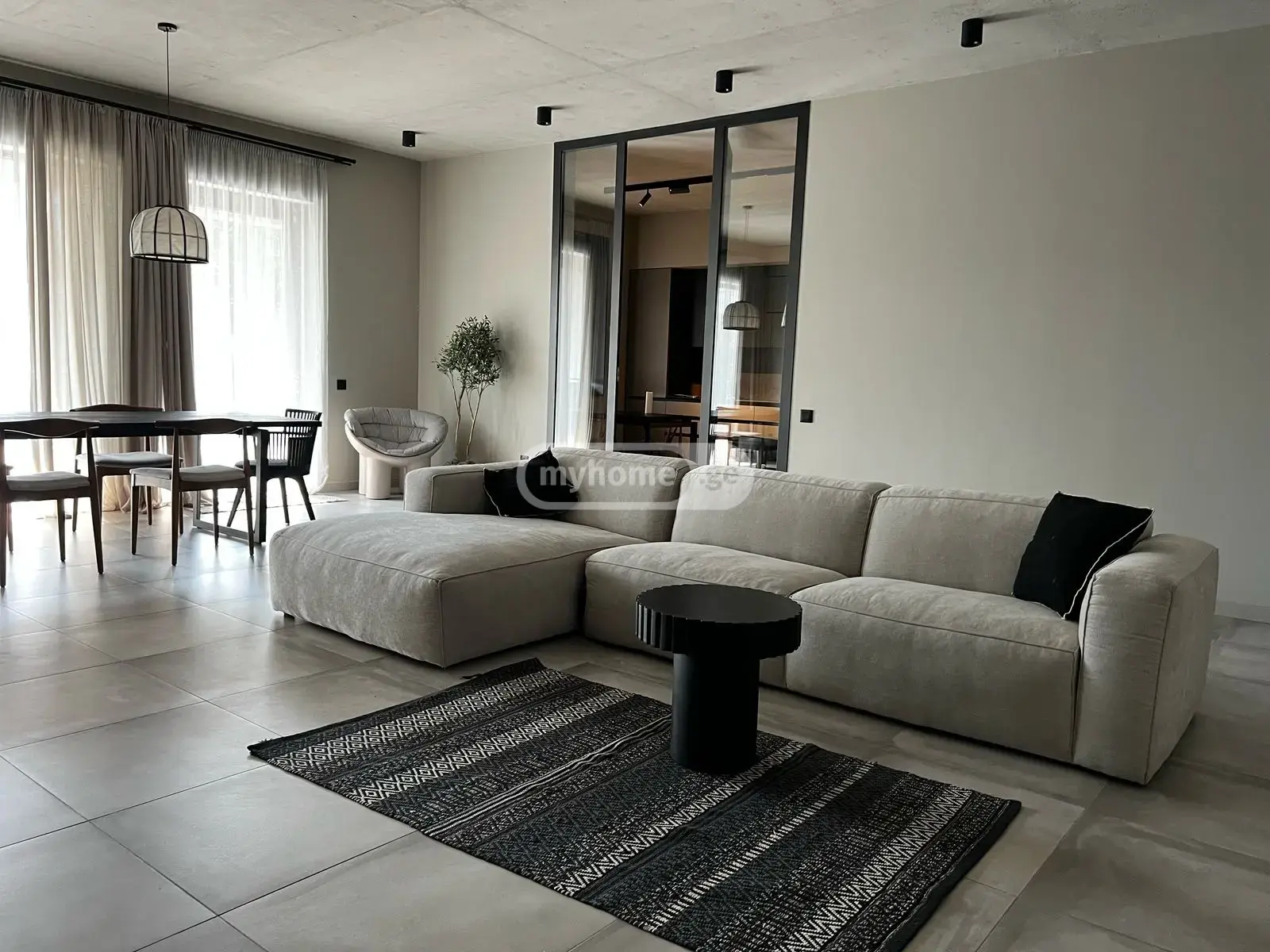 7 Room Private House For Sale view 8