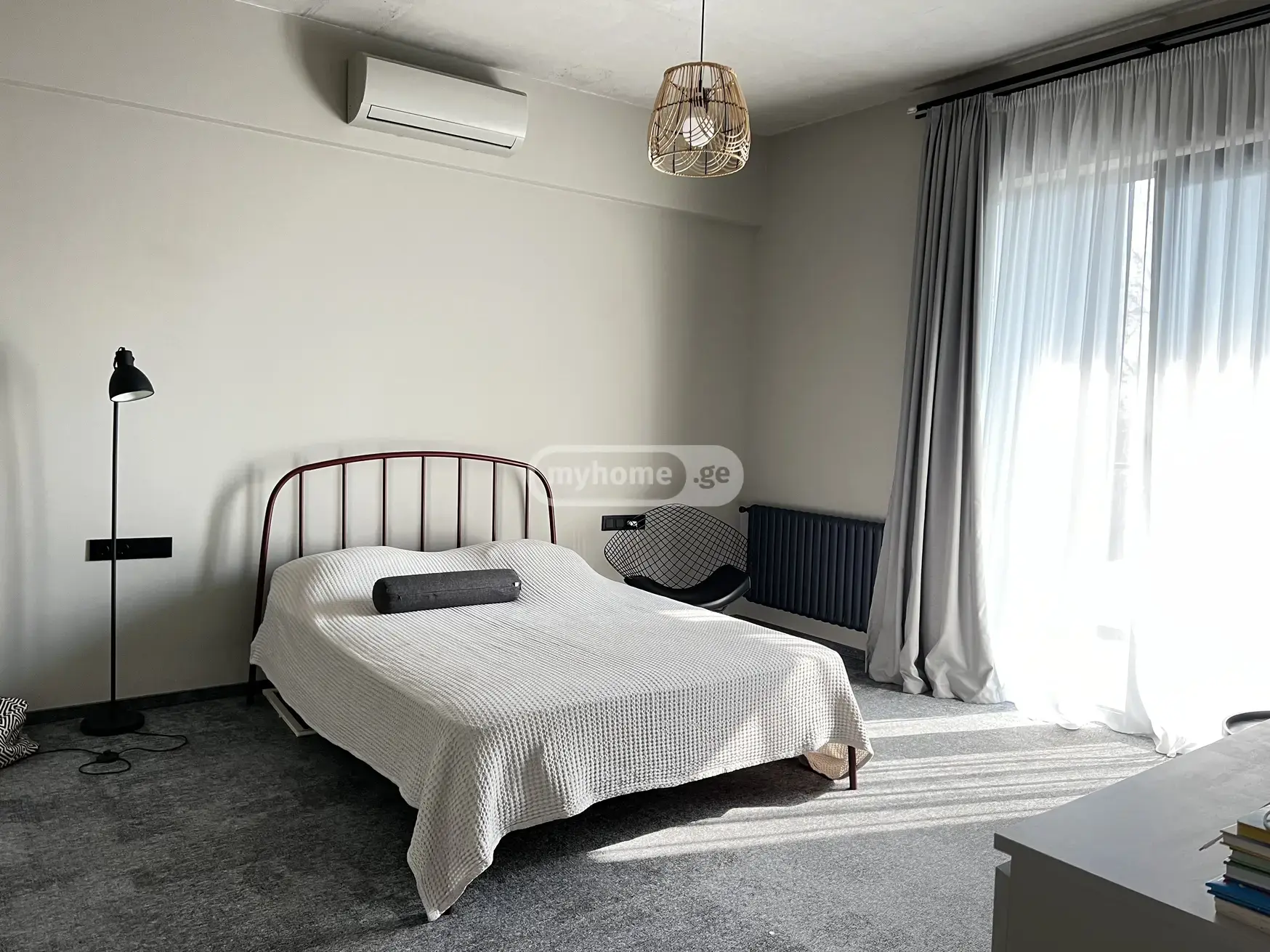 7 Room Private House For Sale view 3