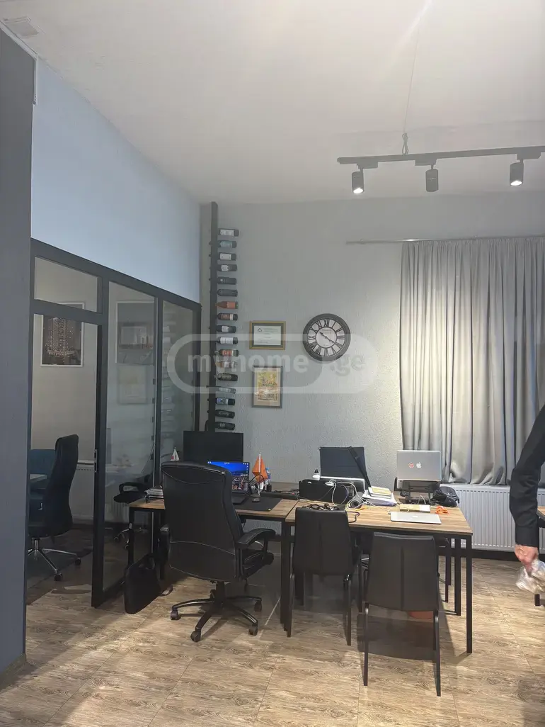 Universal Commercial Area For Rent In Old Batumi District, In Batumi view 3