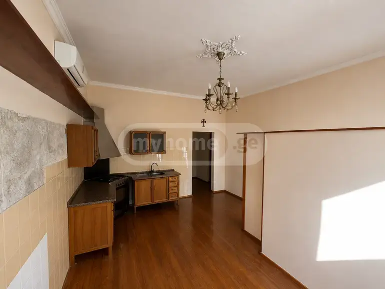 Universal Commercial Area For Sale In Old Batumi District, In Batumi view 4