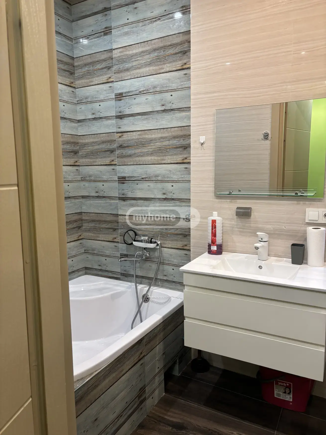 2 Room Apartment For Rent In Vera view 11