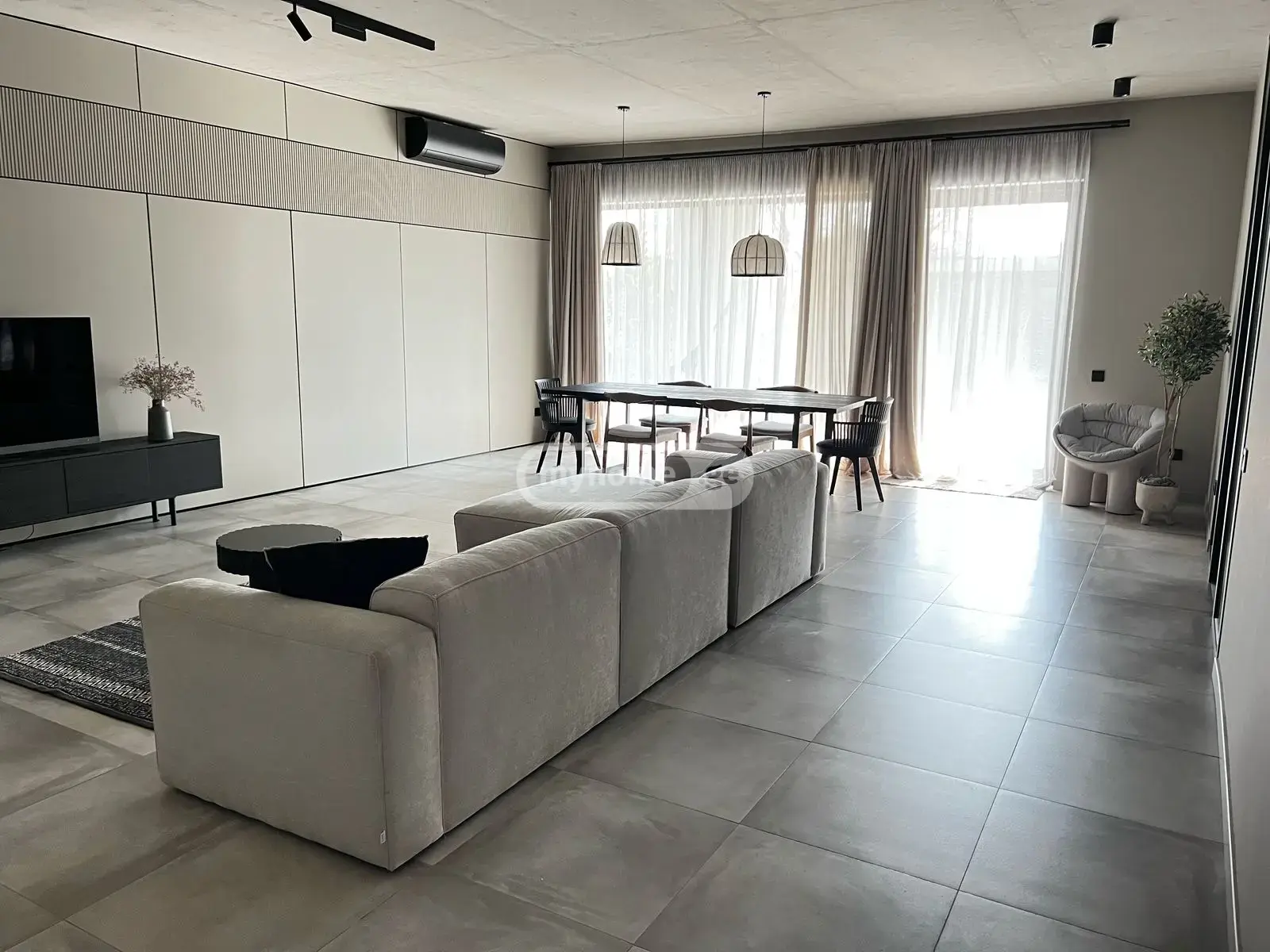 7 Room Private House For Sale view 12