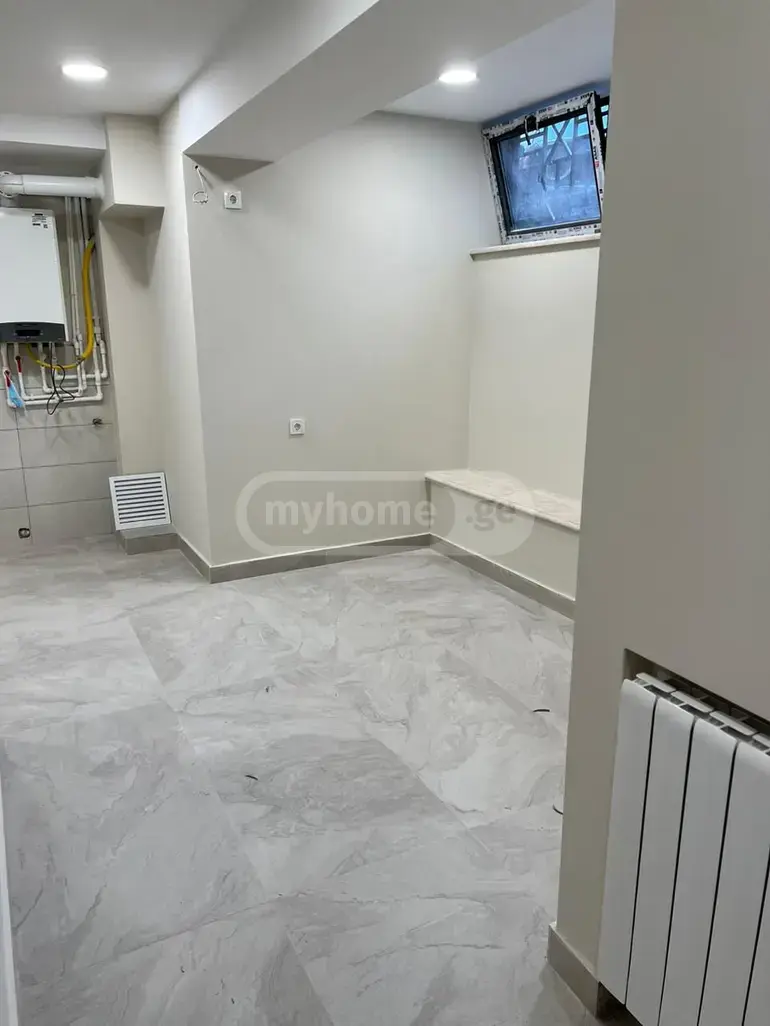 Universal Commercial Area For Rent In Old Batumi District, In Batumi view 9