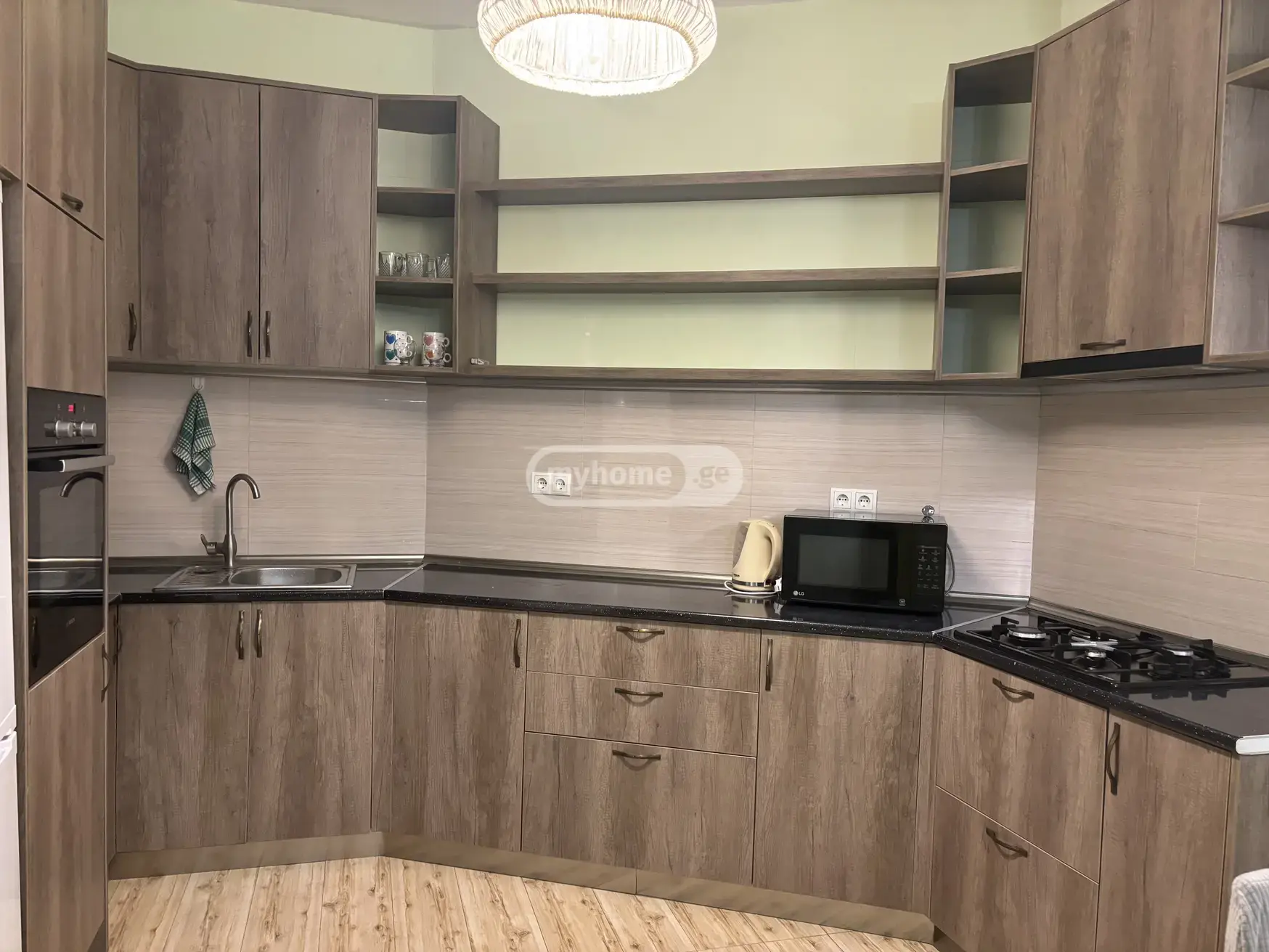 2 Room Apartment For Rent In Vera view 7
