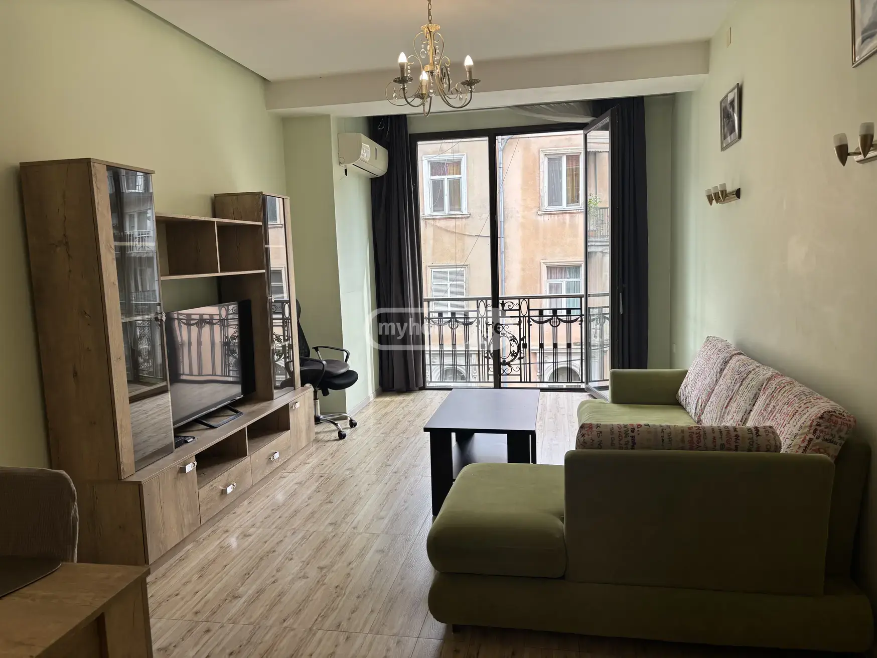 2 Room Apartment For Rent In Vera view 5