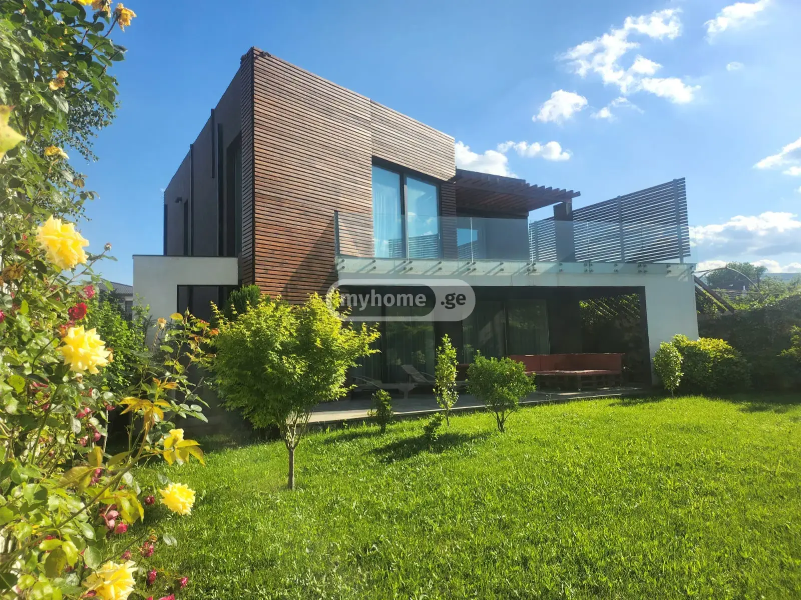7 Room Private House For Sale view 7