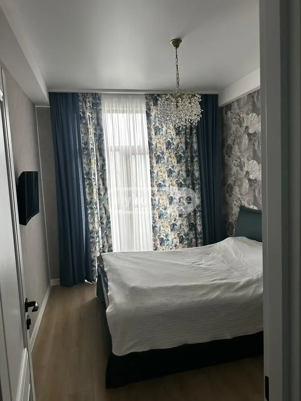 6 Room Private House For Rent In Isani view 12