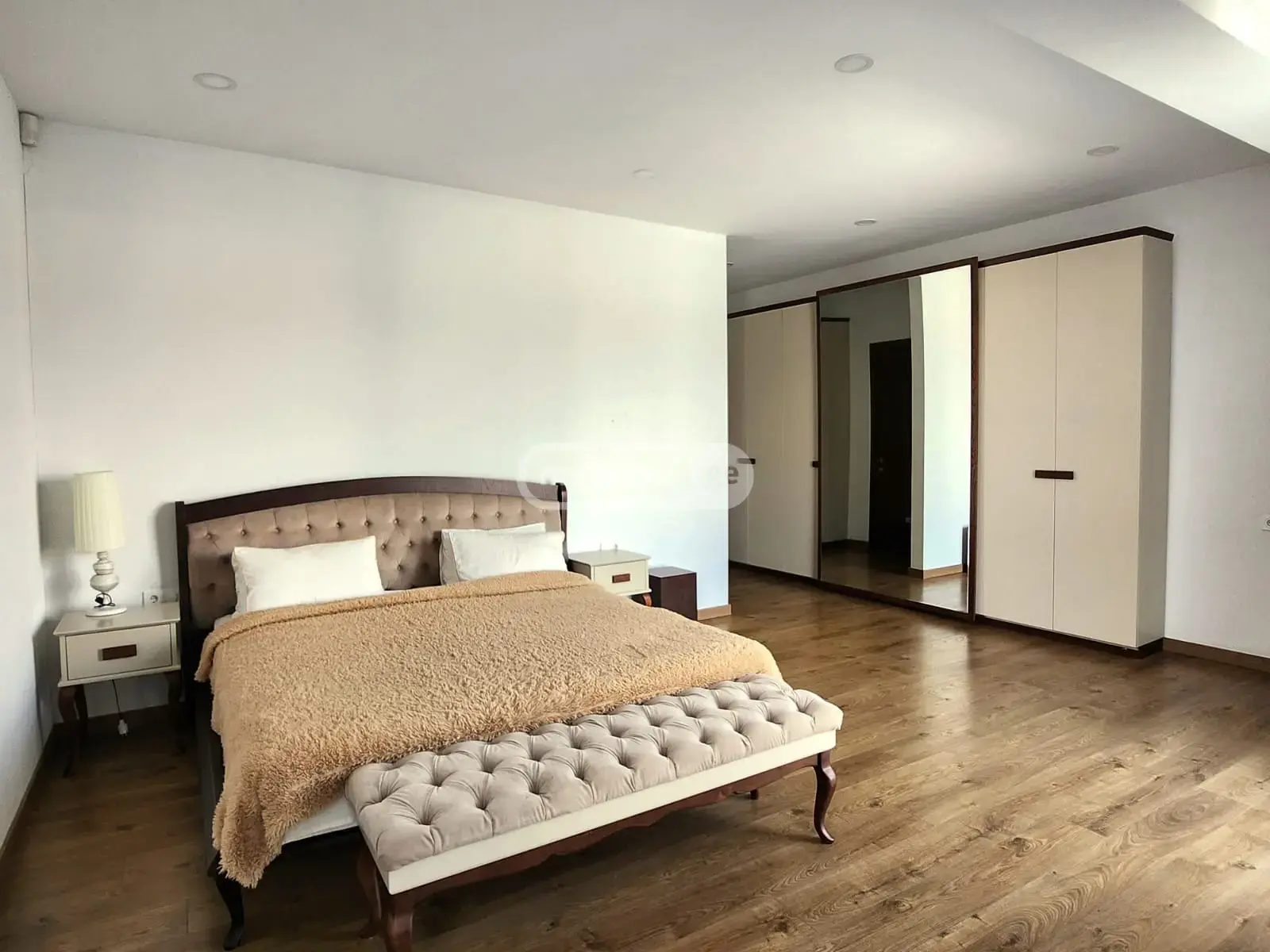 7 Room Private House For Sale view 8