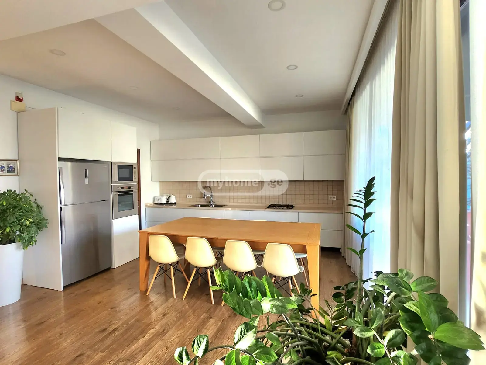 7 Room Private House For Sale view 10