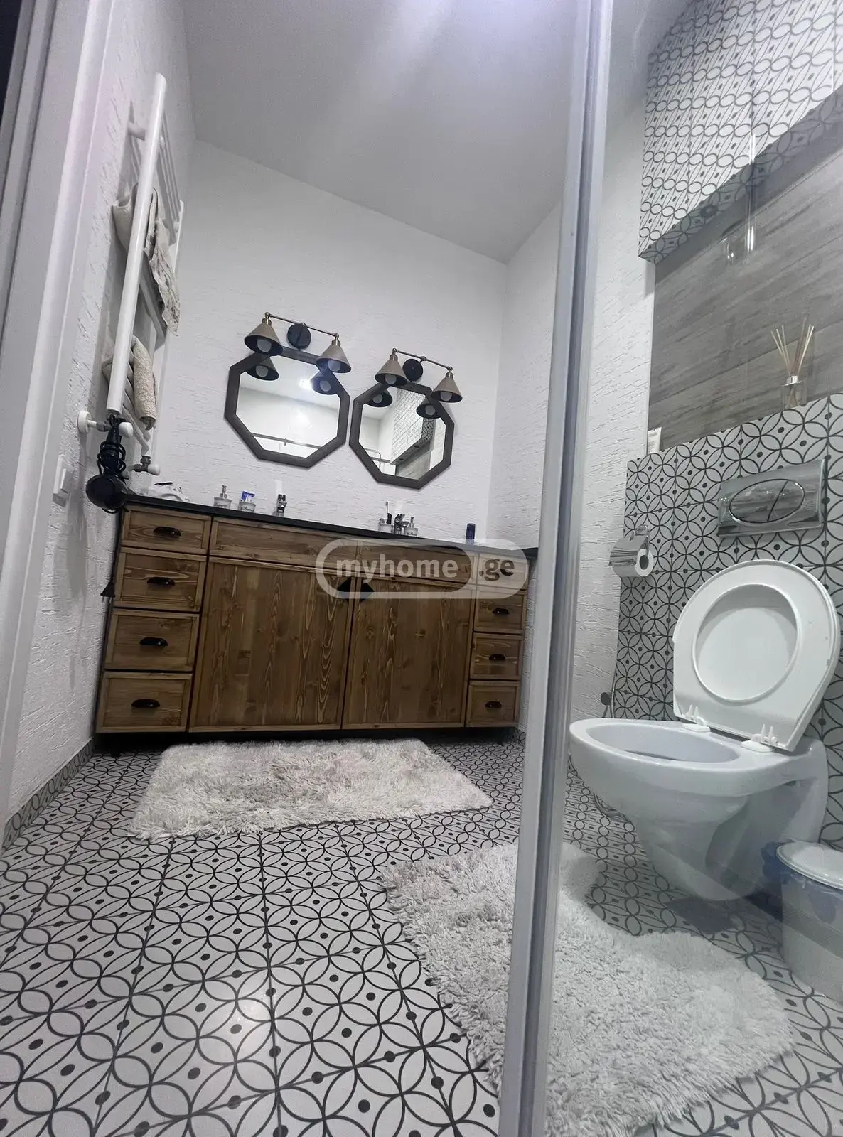6 Room Private House For Rent In Mtatsminda view 8